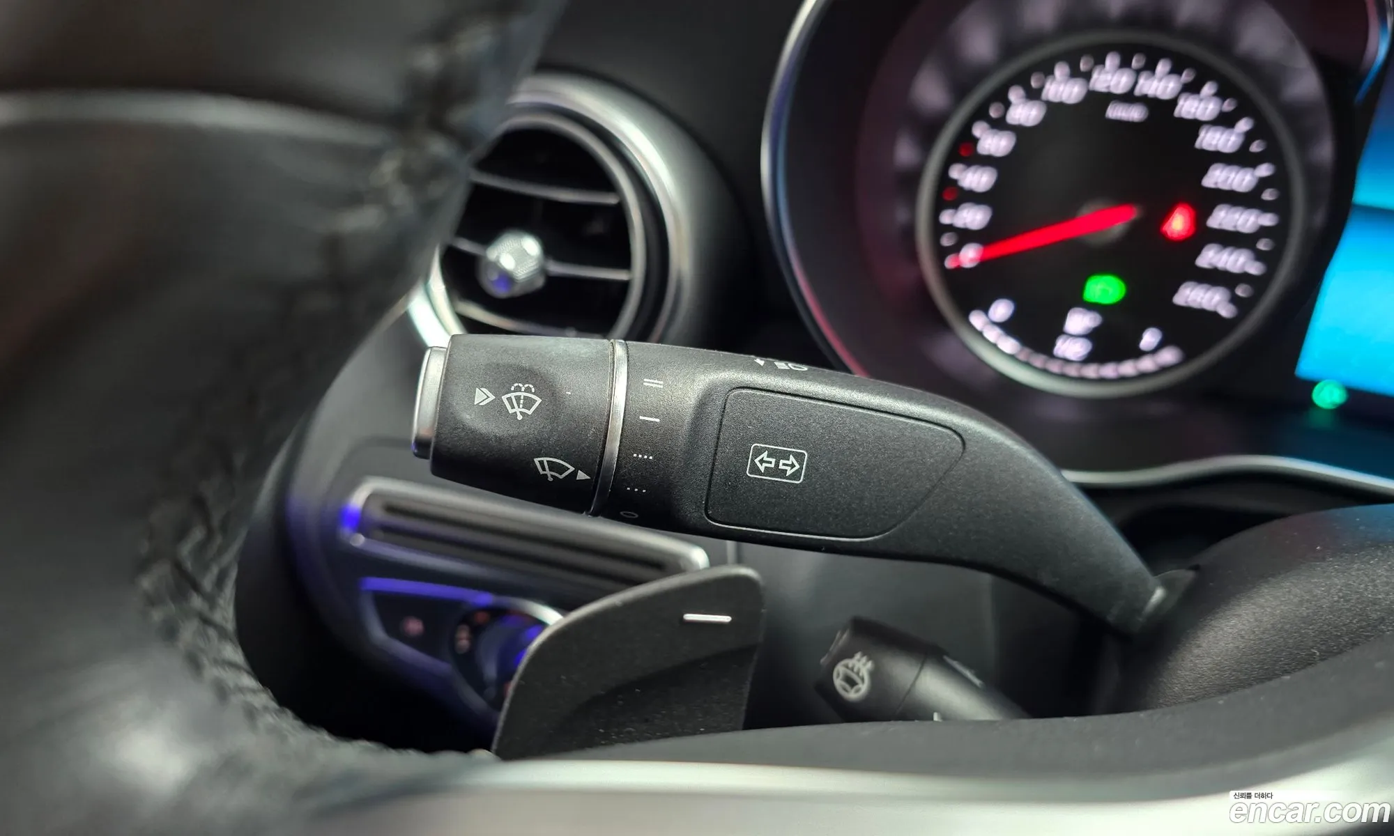 Mercedes-Benz C-Class W205 2019 — 31