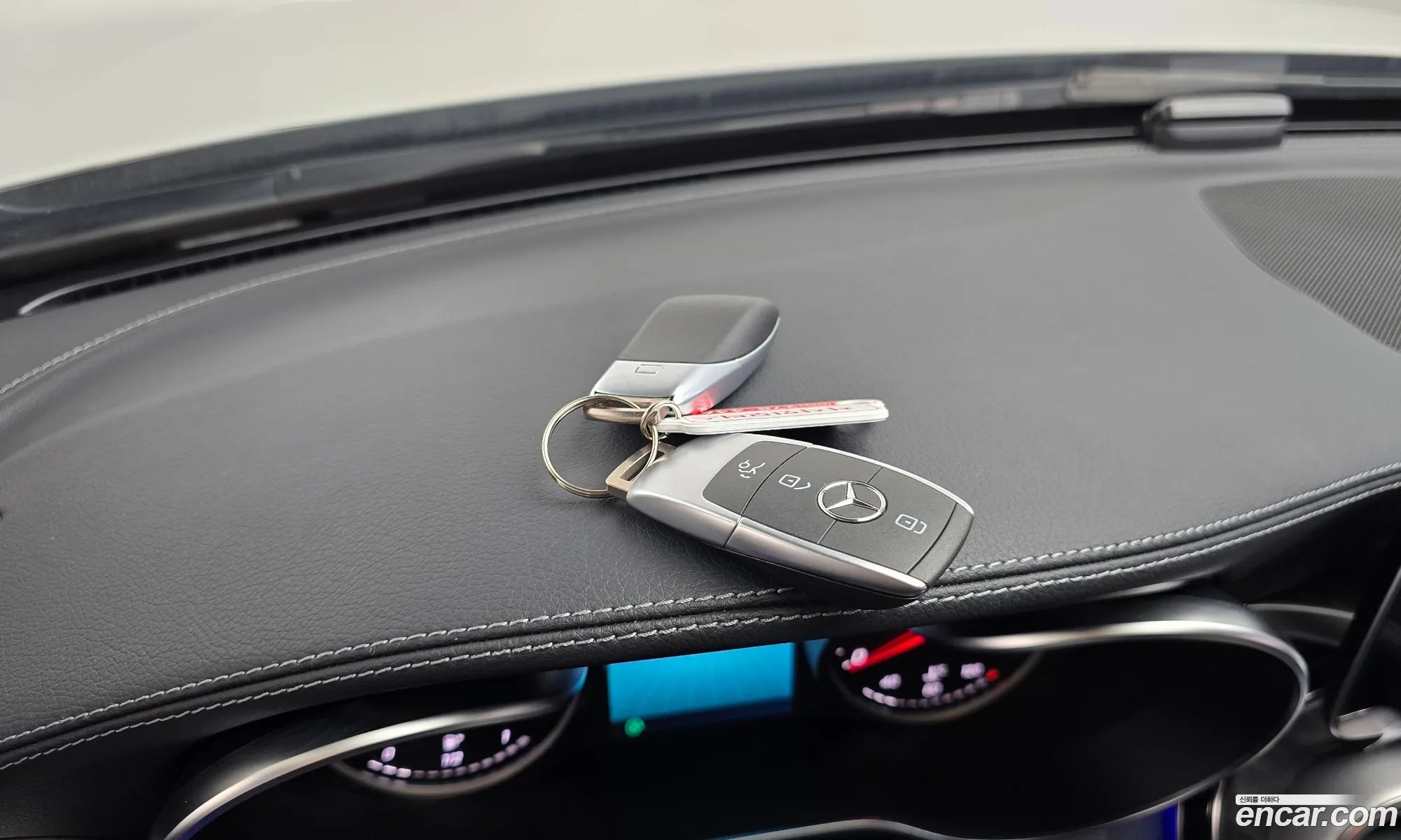 Mercedes-Benz C-Class W205 2019 — 27