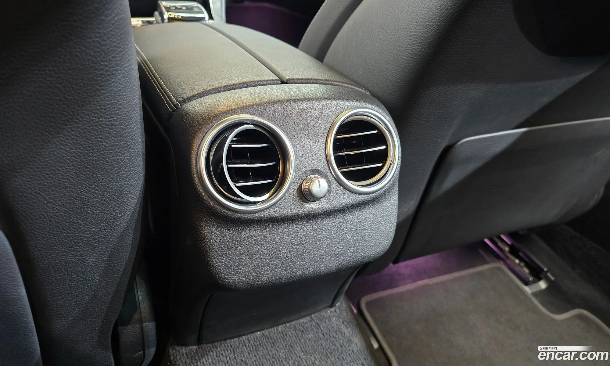Mercedes-Benz C-Class W205 2019 — 3