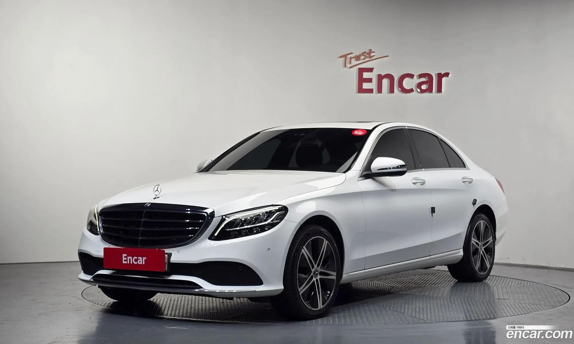 Mercedes-Benz C-Class W205 2019 — 13