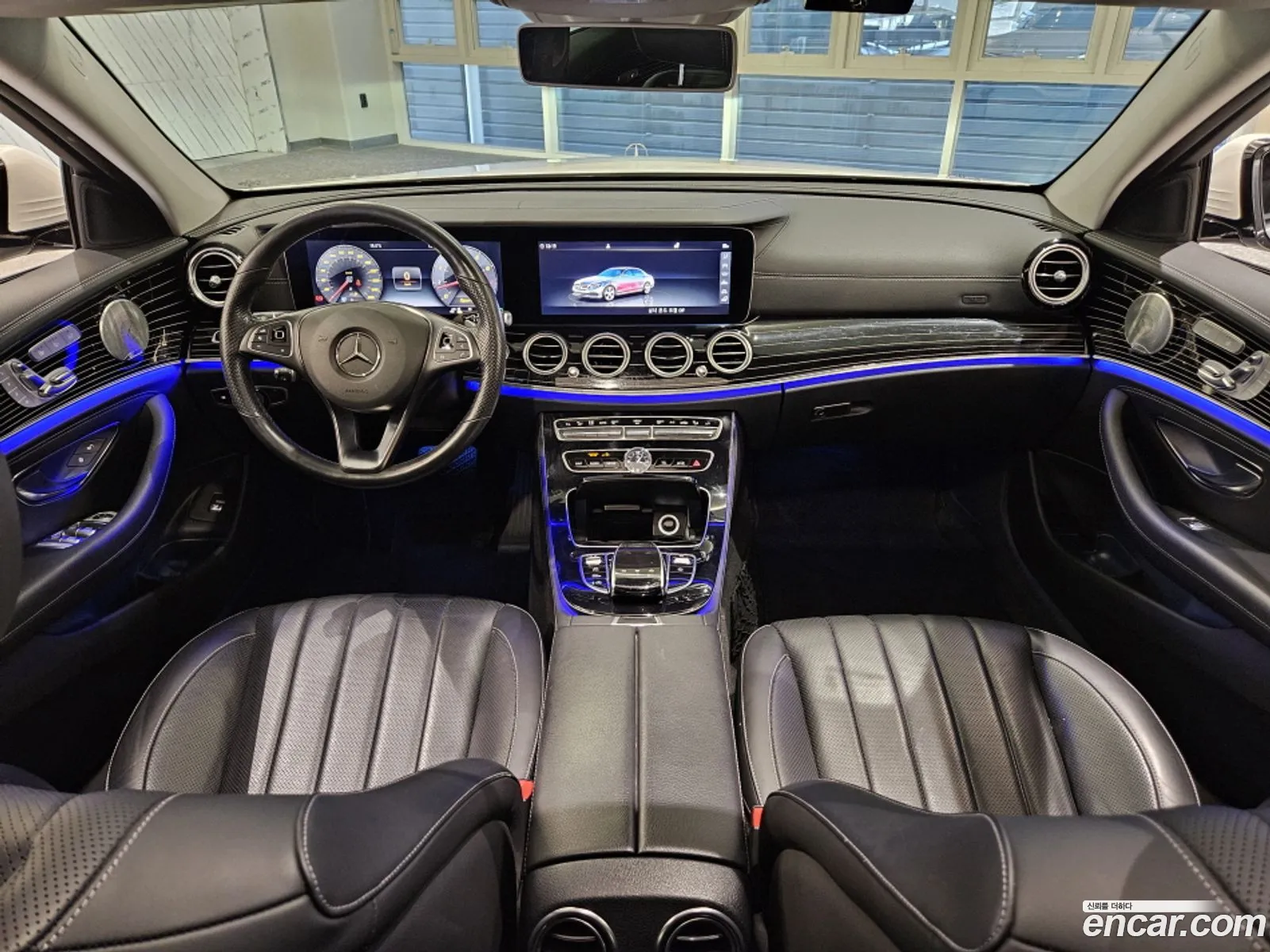 Mercedes-Benz E-Class W213 2018 — 15
