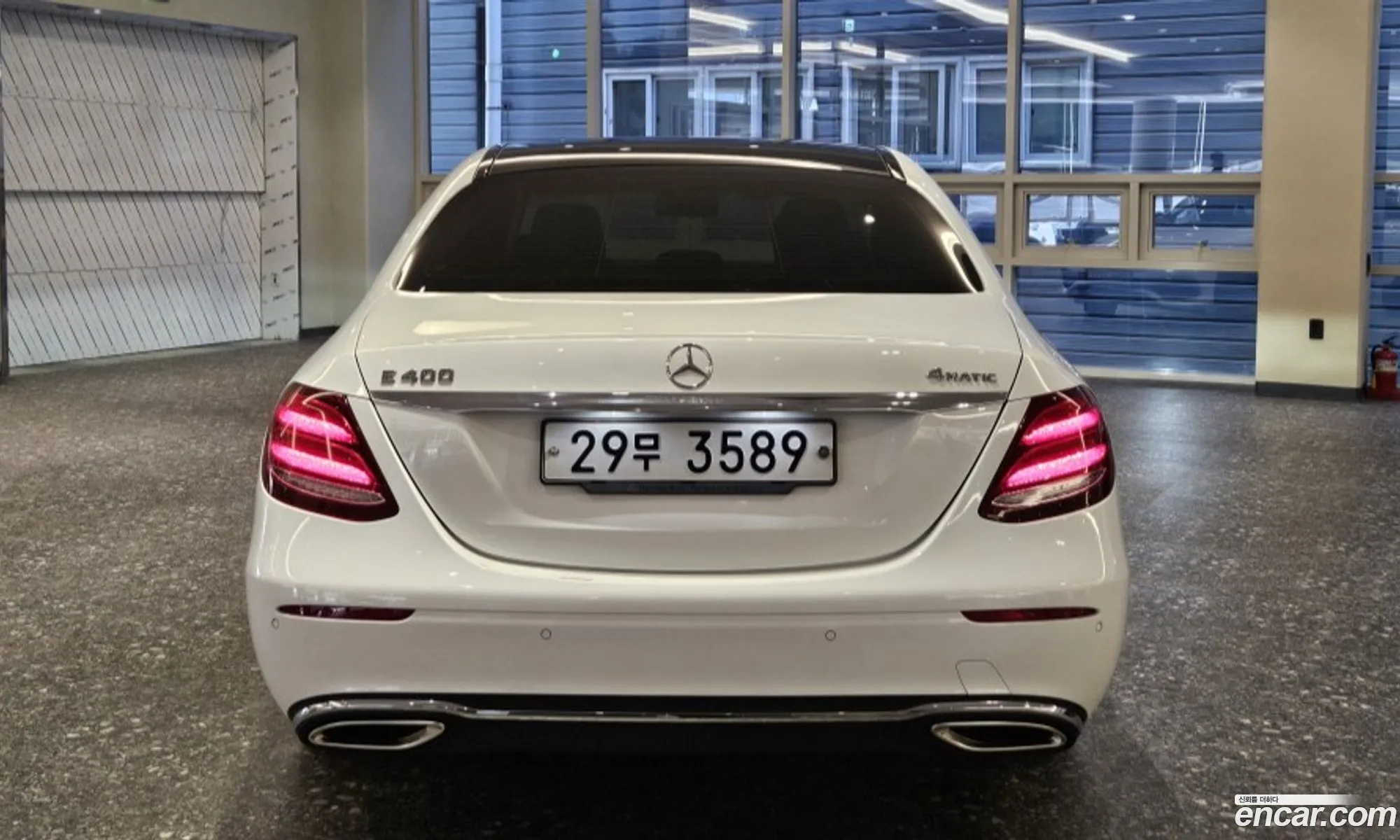 Mercedes-Benz E-Class W213 2018 — 17