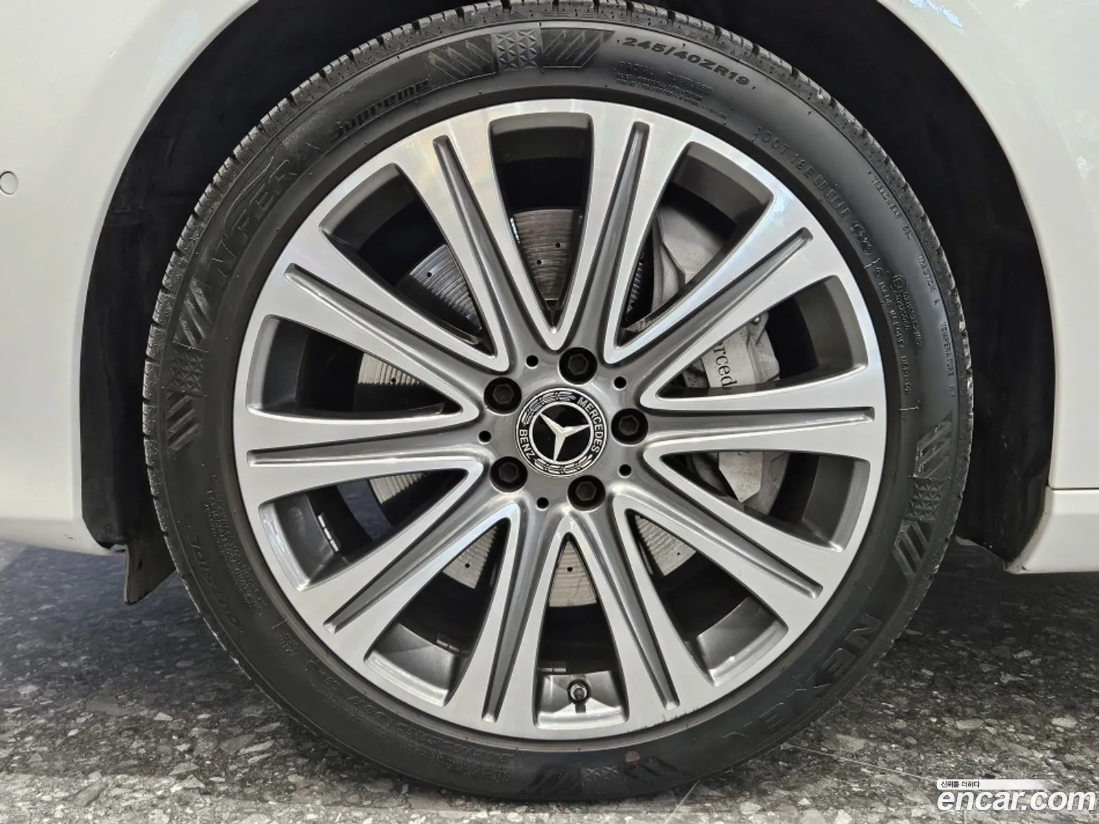 Mercedes-Benz E-Class W213 2018 — 10