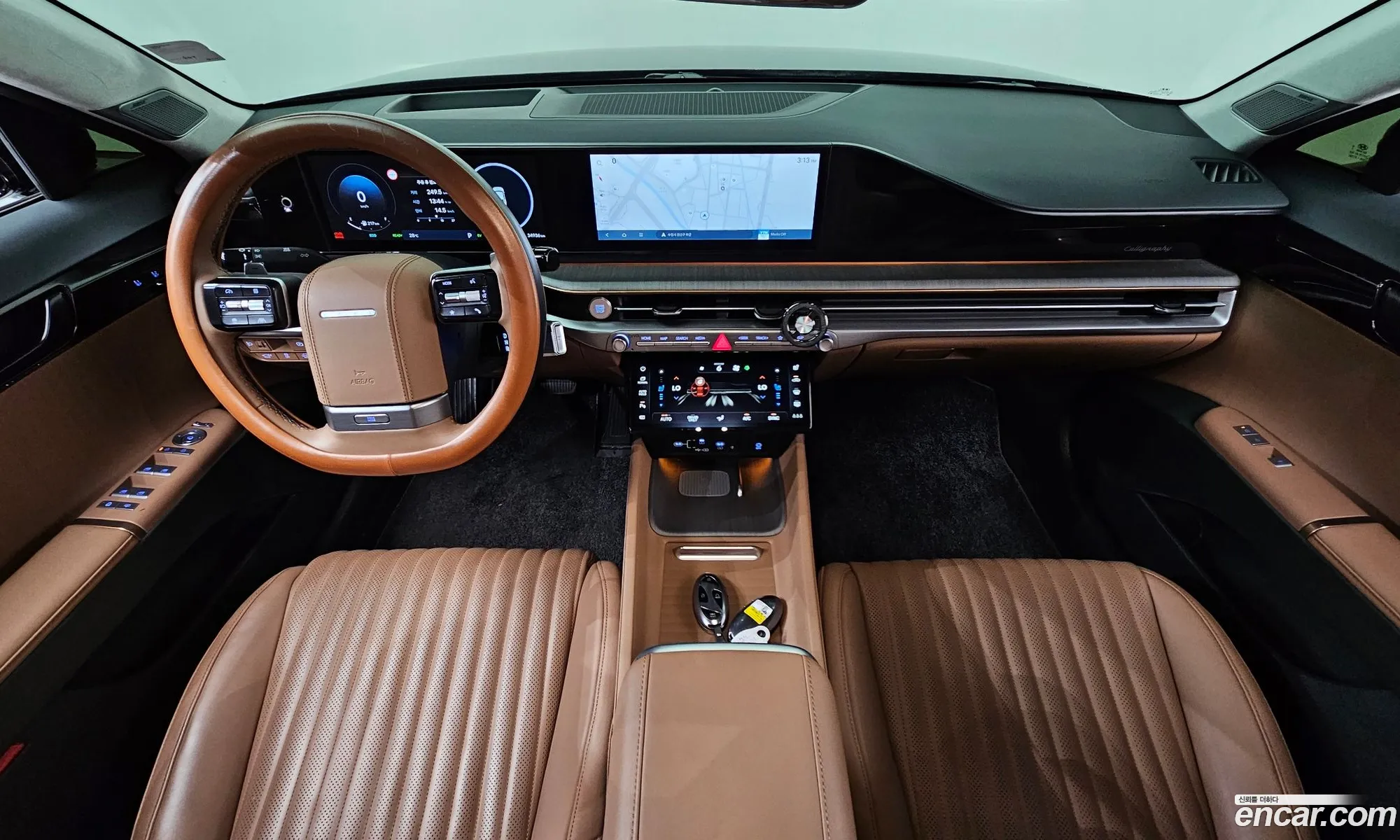 Hyundai Grandeur Hybrid 2024 — 4