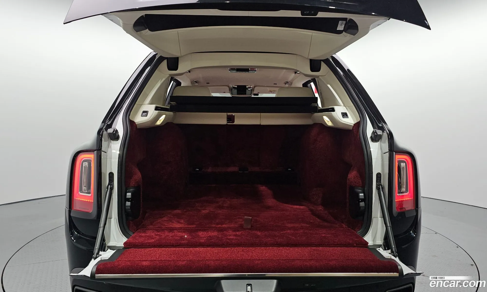 Rolls-Royce Cullinan 2022 SCATV410XNU213548 — 18