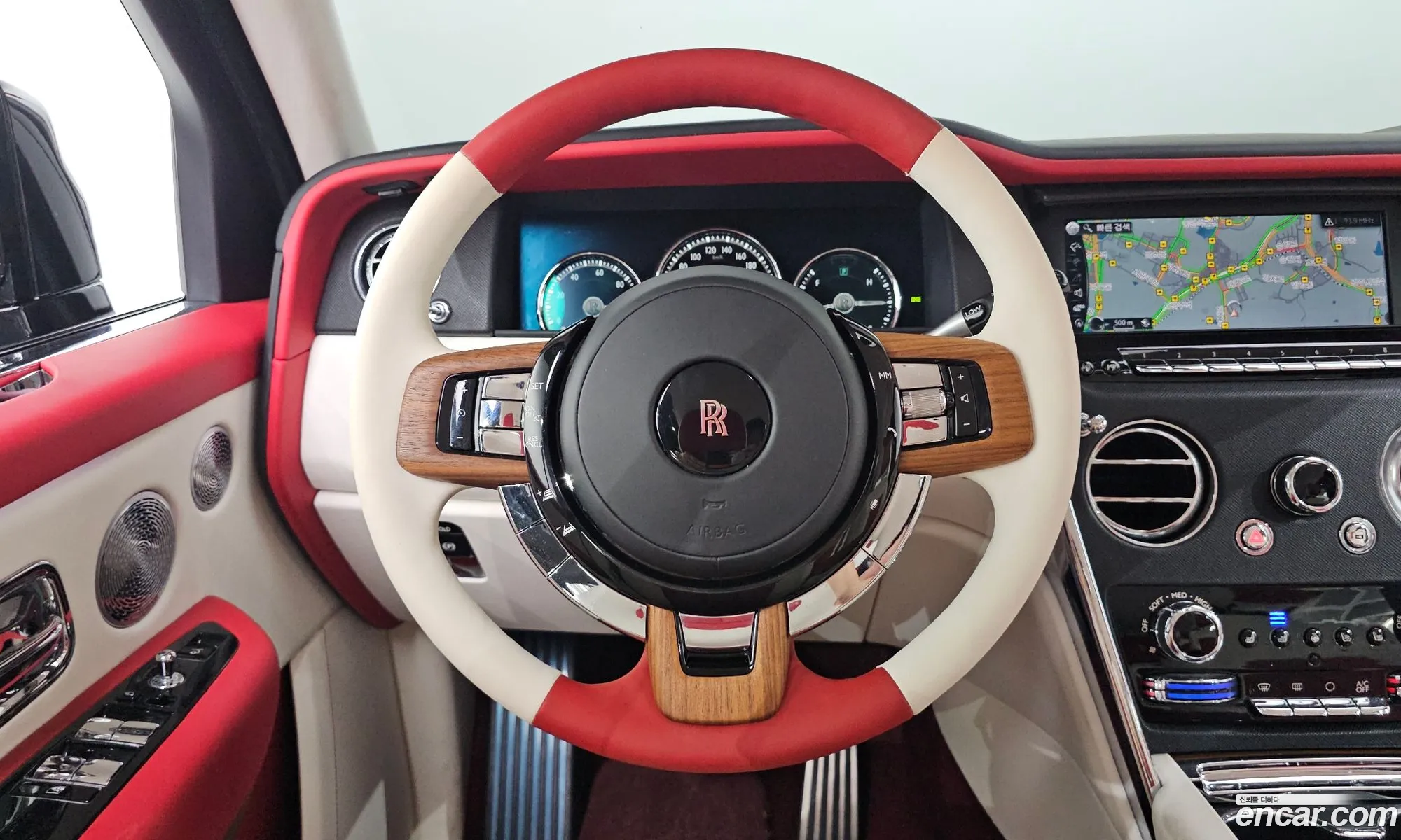 Rolls-Royce Cullinan 2022 SCATV410XNU213548 — 11