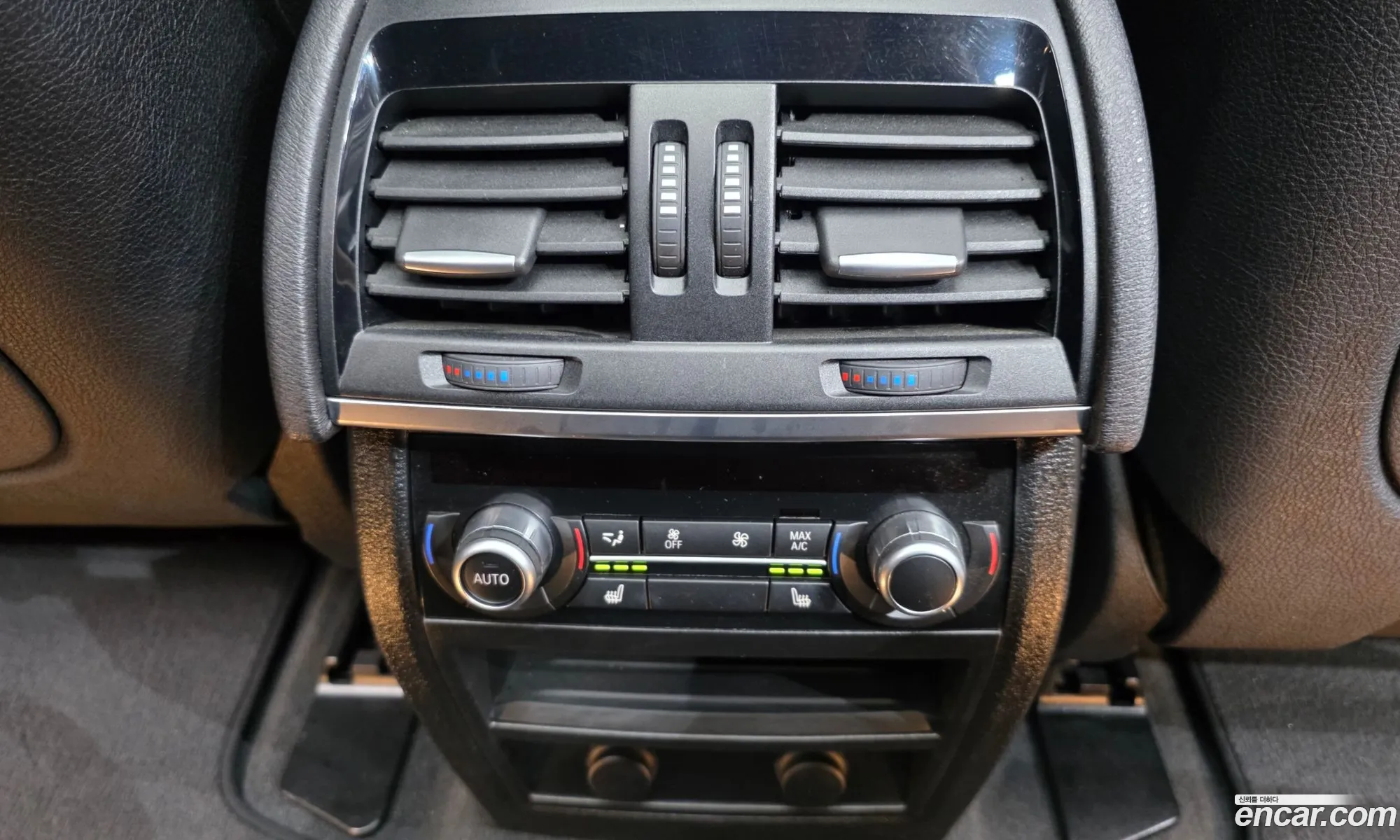 BMW X5 2018 — 32