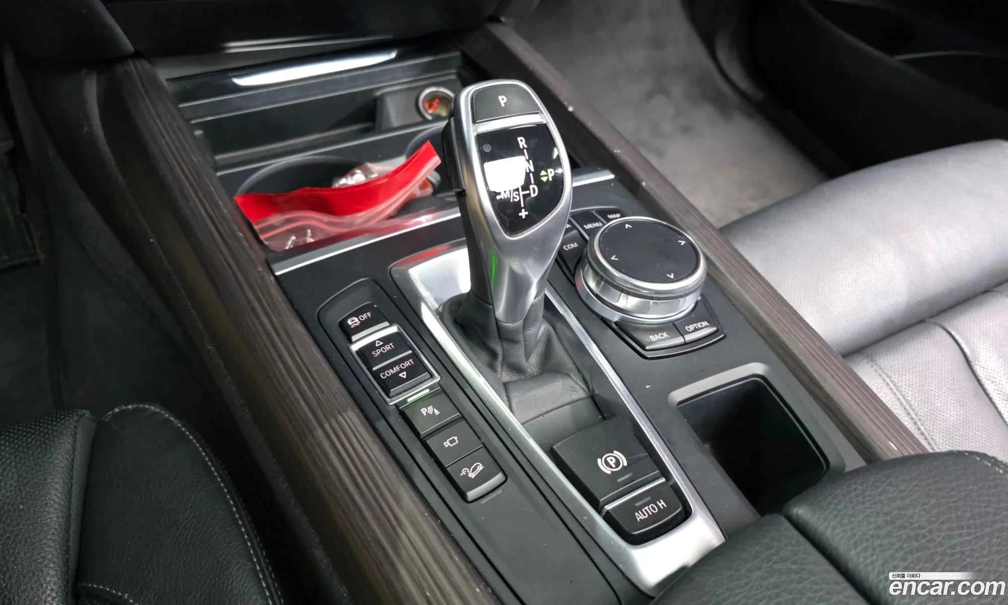 BMW X5 2018 — 22