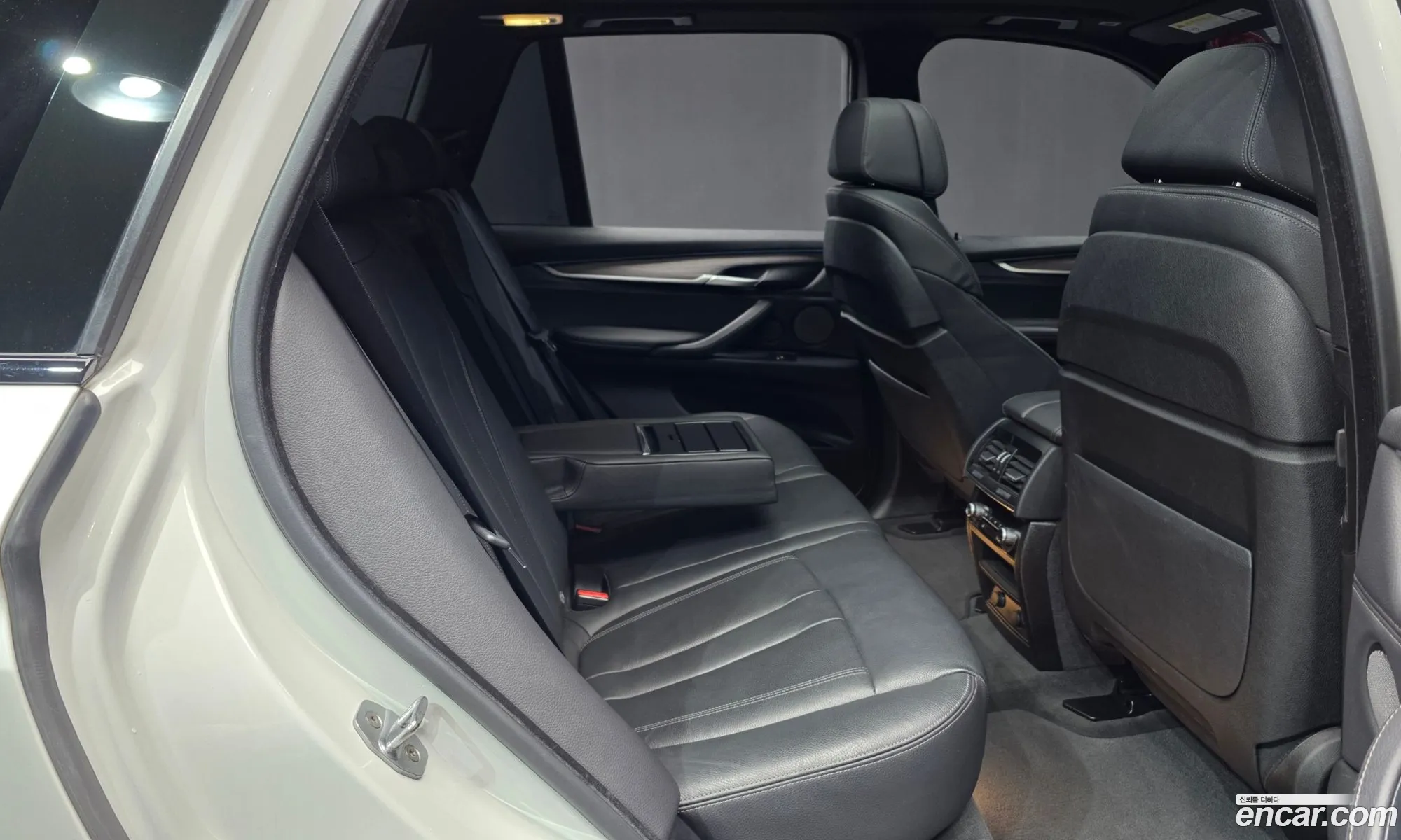 BMW X5 2018 — 8