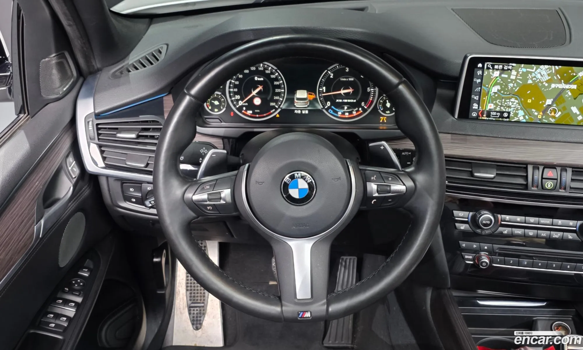 BMW X5 2018 — 5