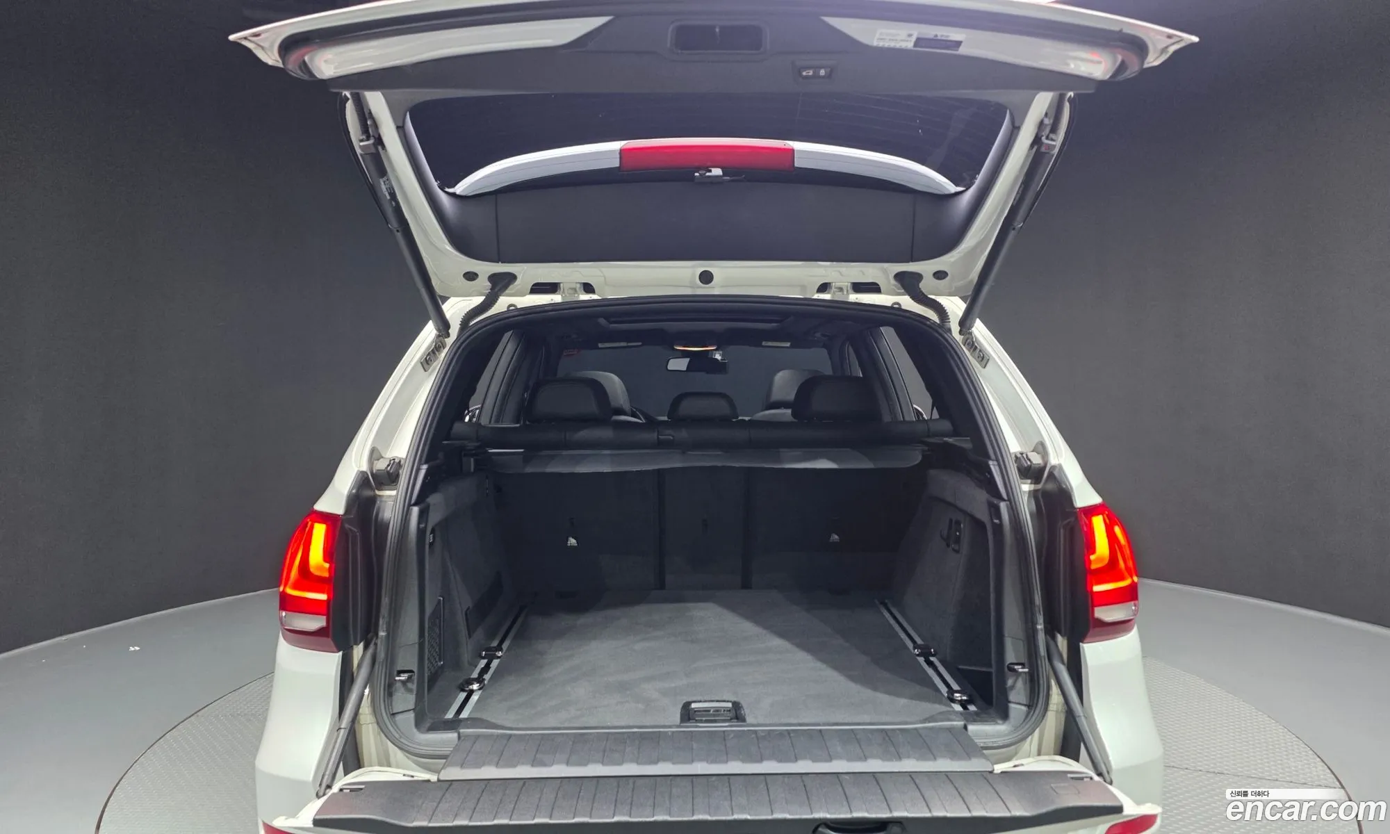 BMW X5 2018 — 14