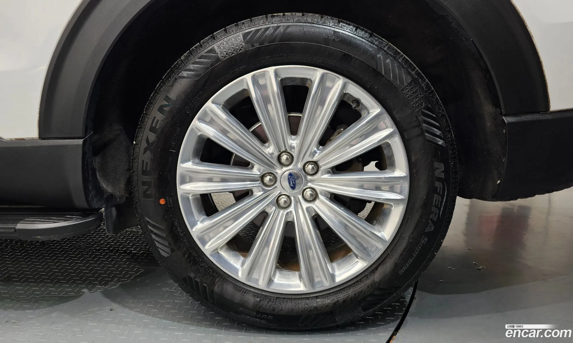 Ford Explorer 6th Gen 2021 1FMSK8FH9MGB48168 — 3