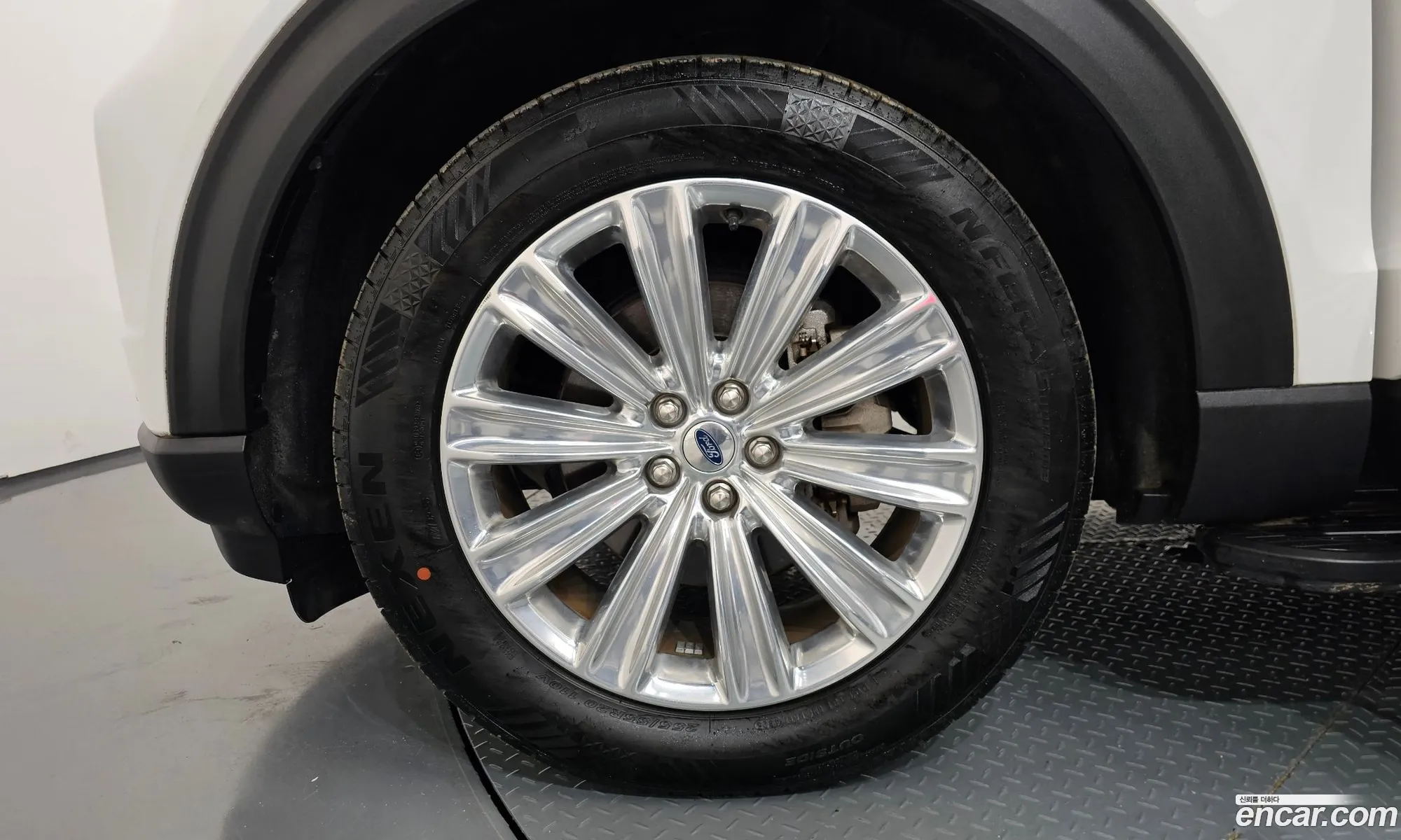 Ford Explorer 6th Gen 2021 1FMSK8FH9MGB48168 — 9