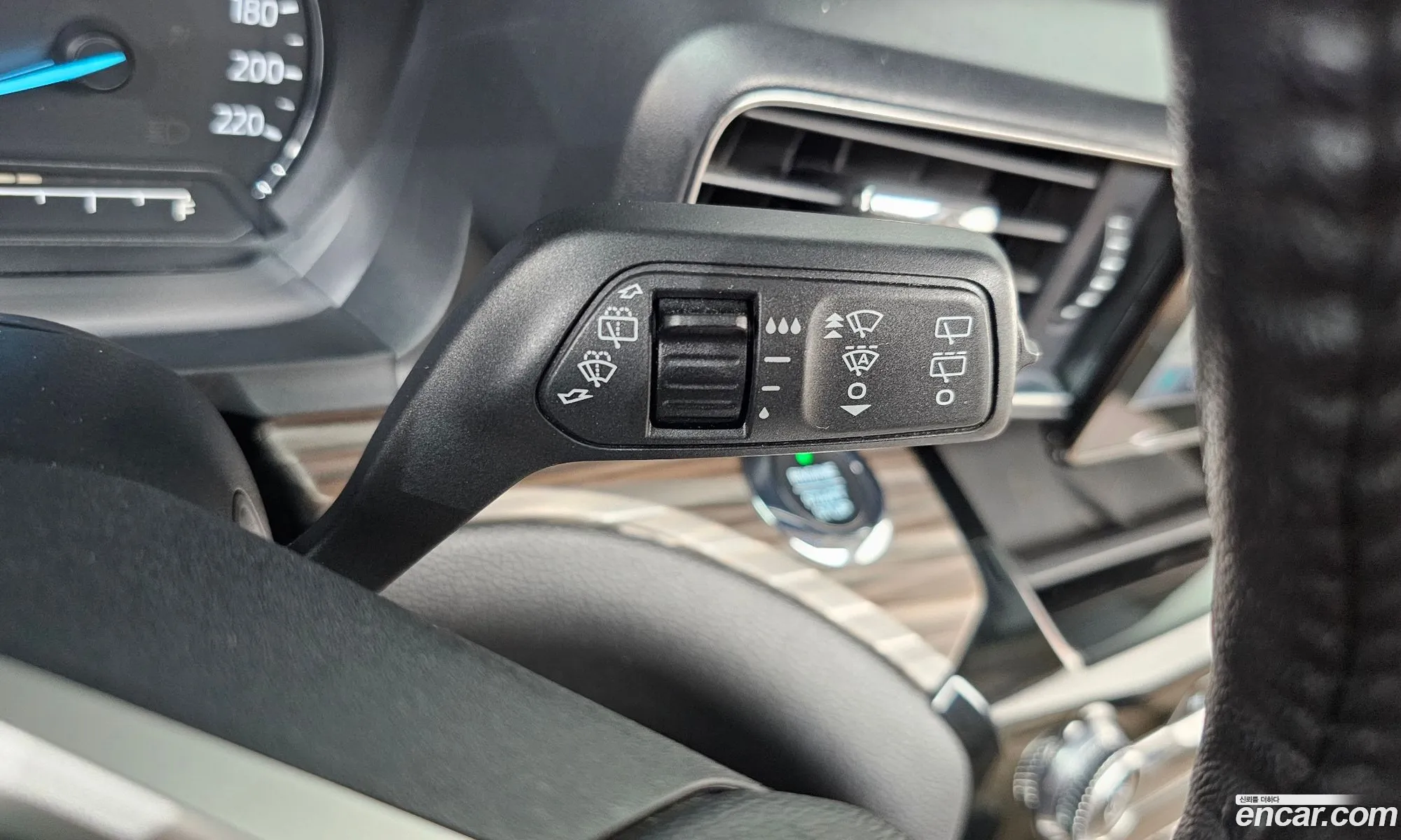 Ford Explorer 6th Gen 2021 1FMSK8FH9MGB48168 — 31