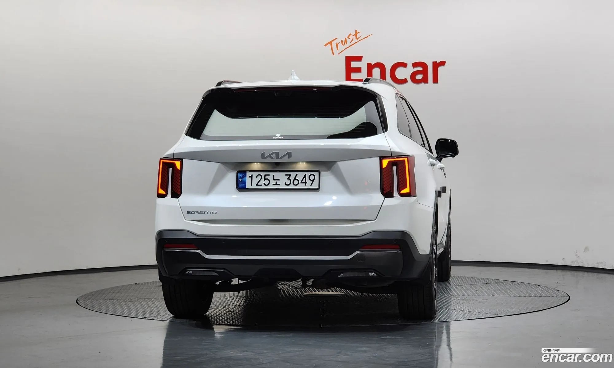Kia Sorento 2023 — 3