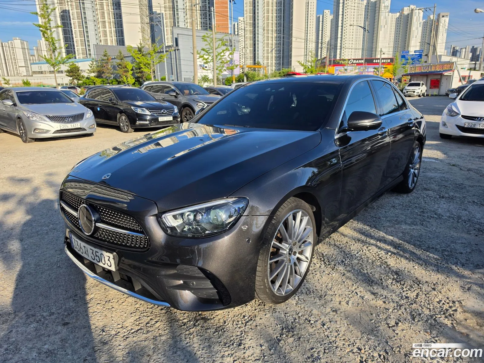 Mercedes-Benz E-Class W213 2022 — 17