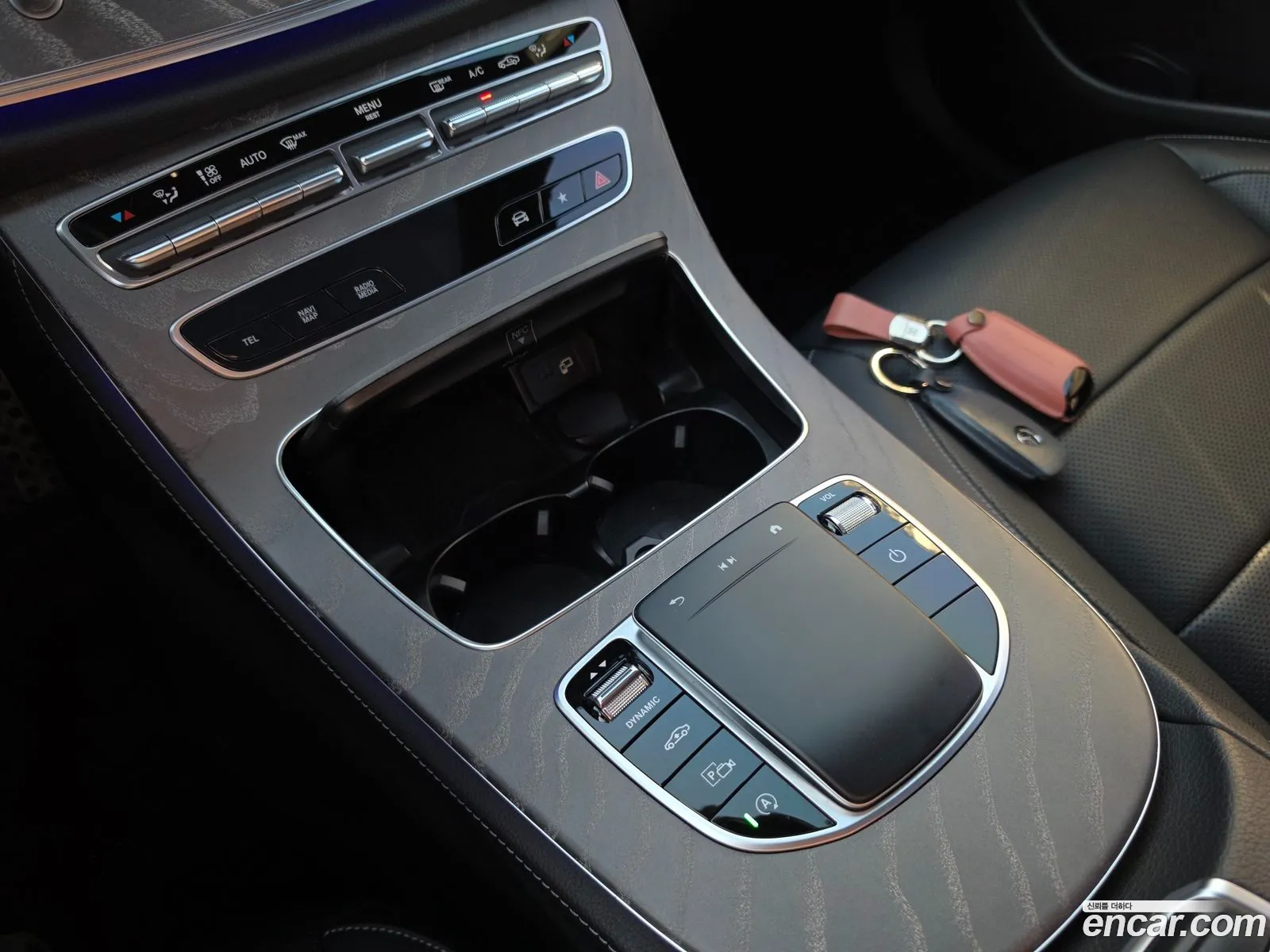 Mercedes-Benz E-Class W213 2022 — 11