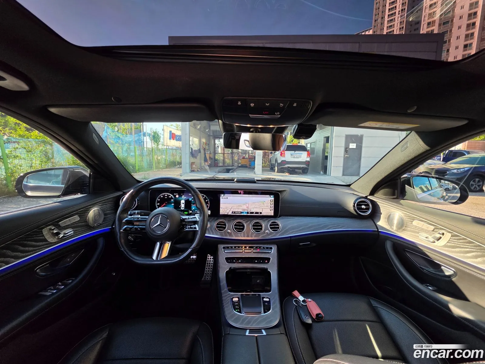 Mercedes-Benz E-Class W213 2022 — 15