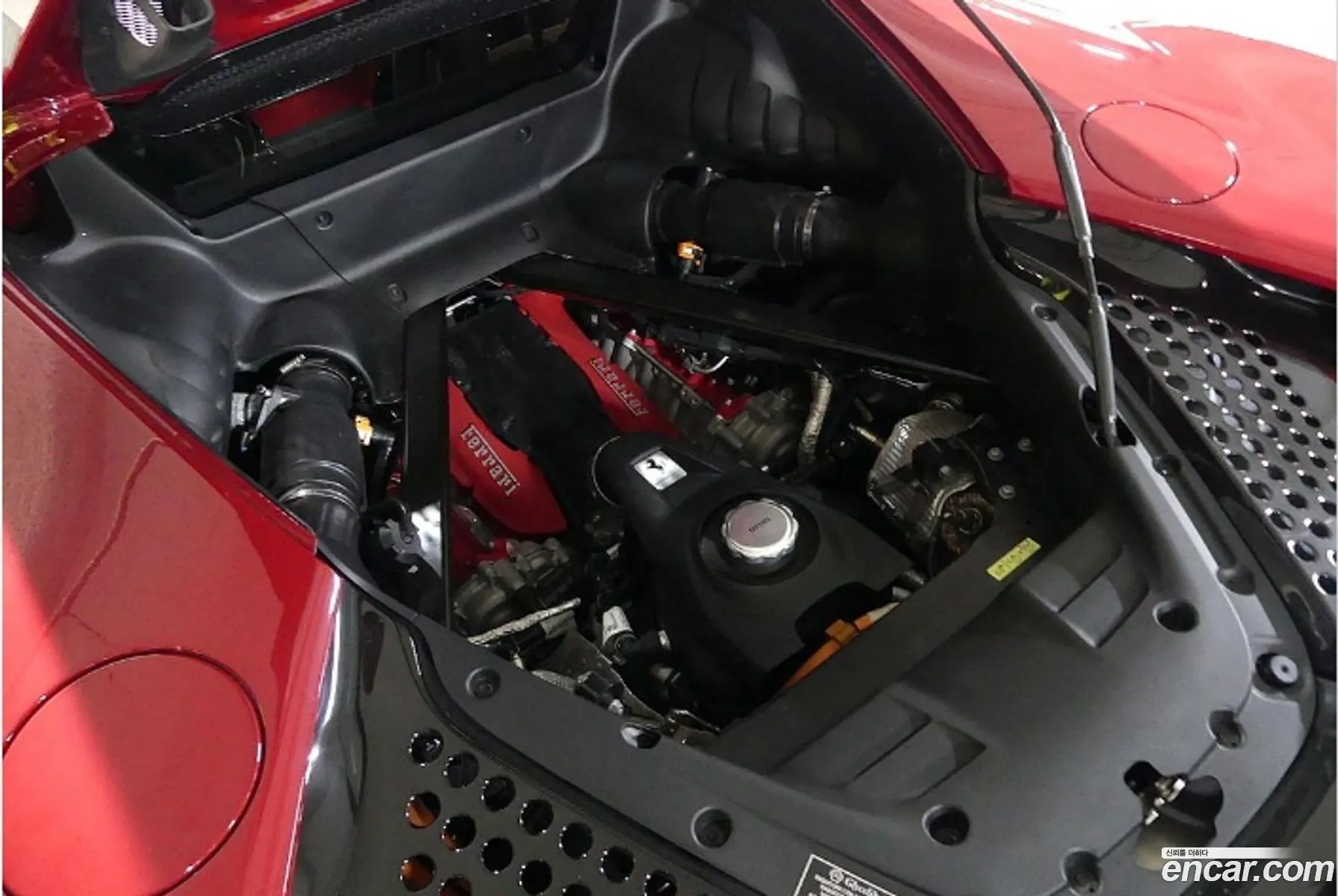 Ferrari SF90 Stradale 2021 — 5