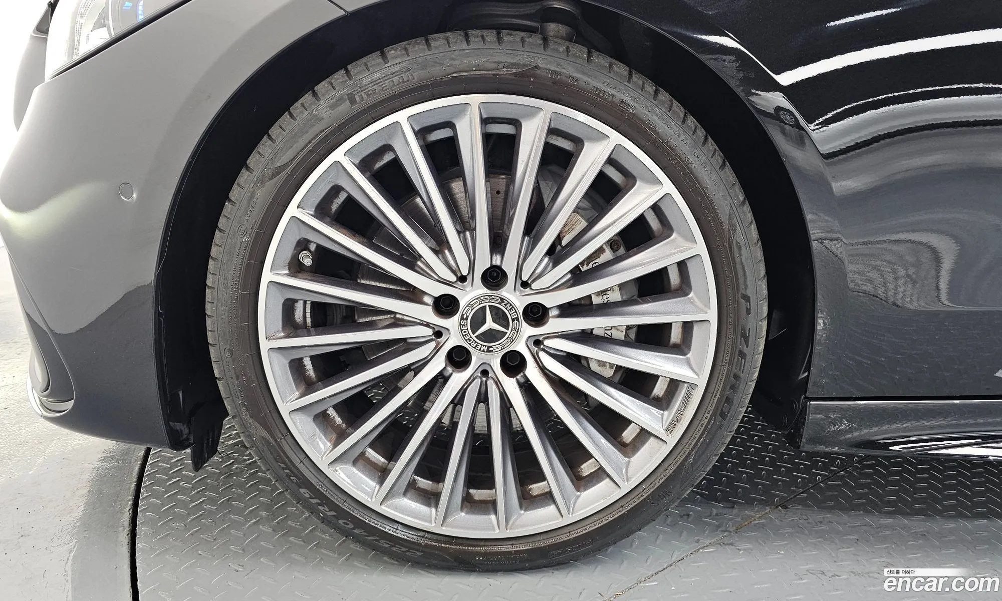 Mercedes-Benz C-Class W206 2023 — 25