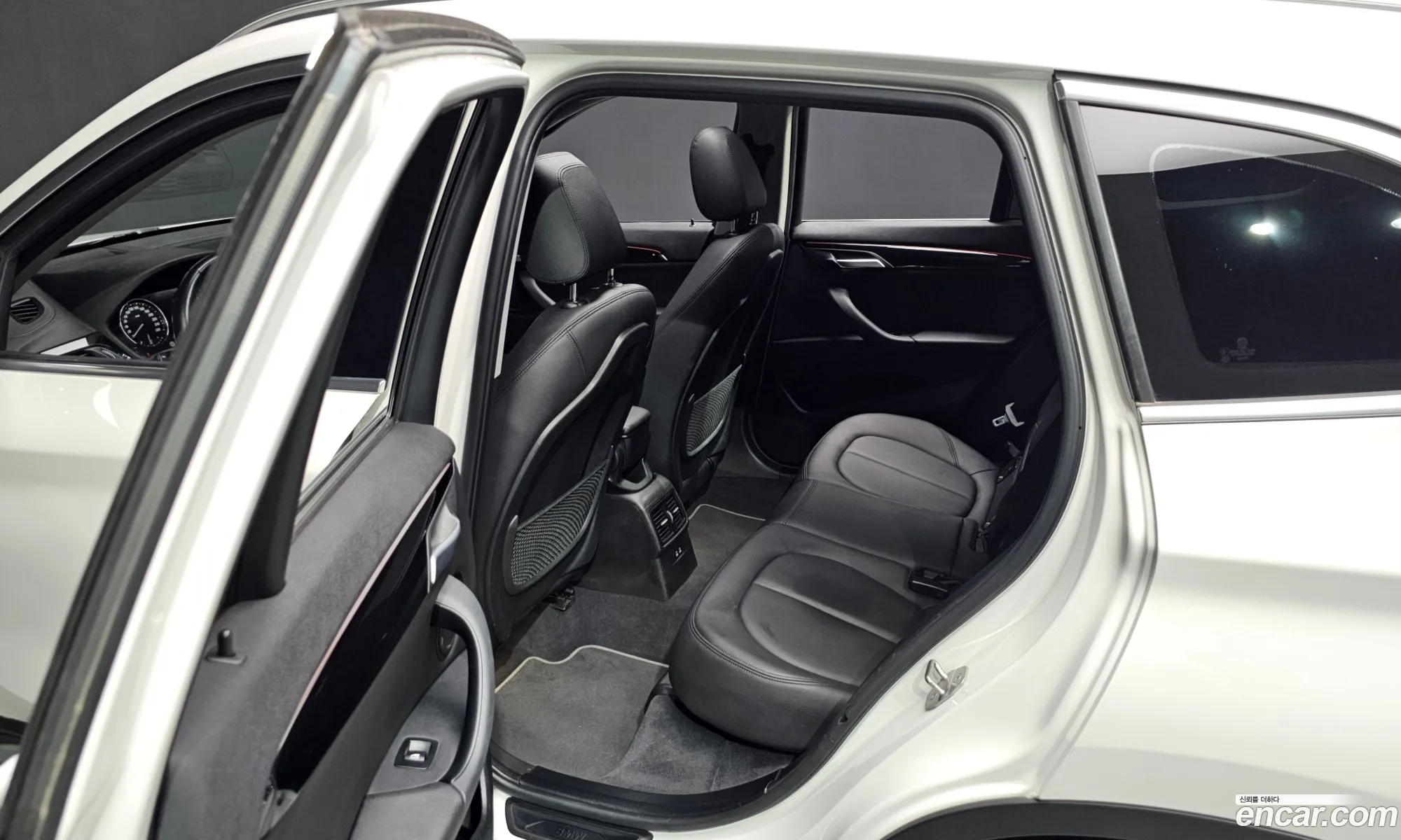 BMW X1 2022 WBA11DG09N5V27637 — 16