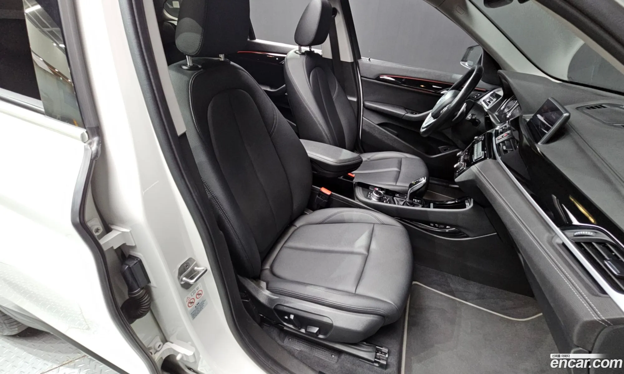 BMW X1 2022 WBA11DG09N5V27637 — 2