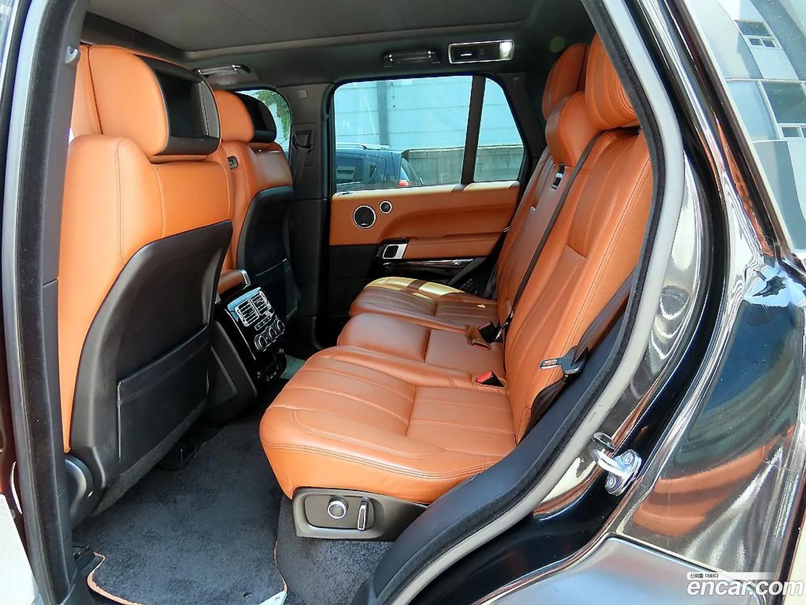 Land Rover Range Rover 2017 — 13