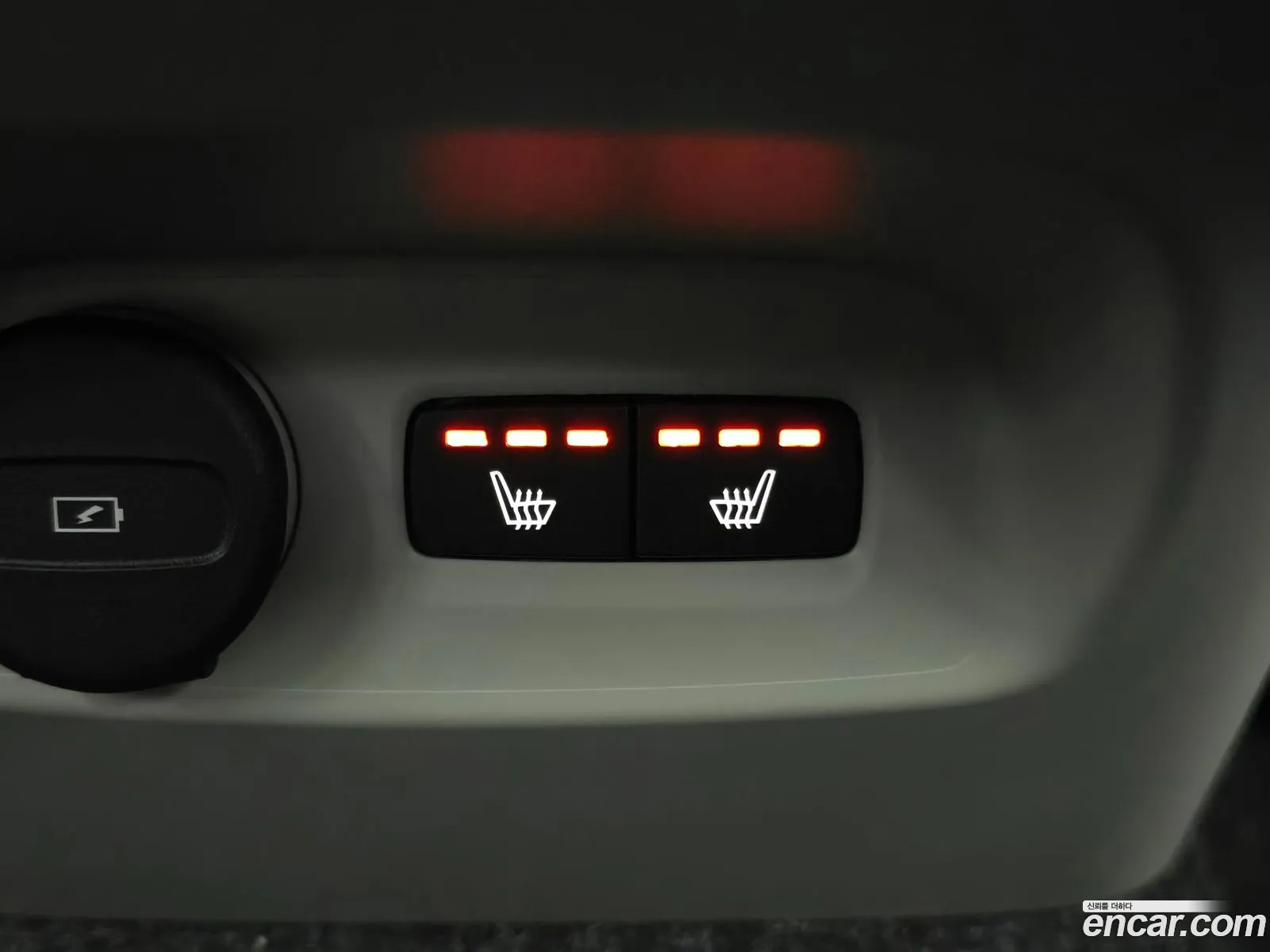 Volvo XC40 2025 — 16