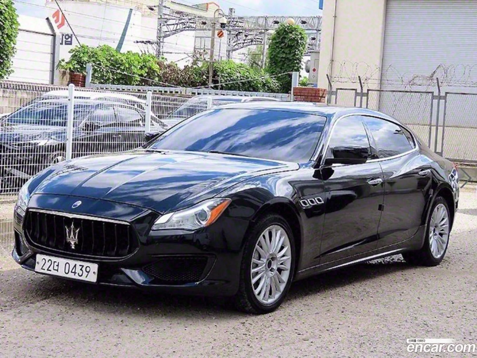 Maserati Quattroporte 2015 — 15