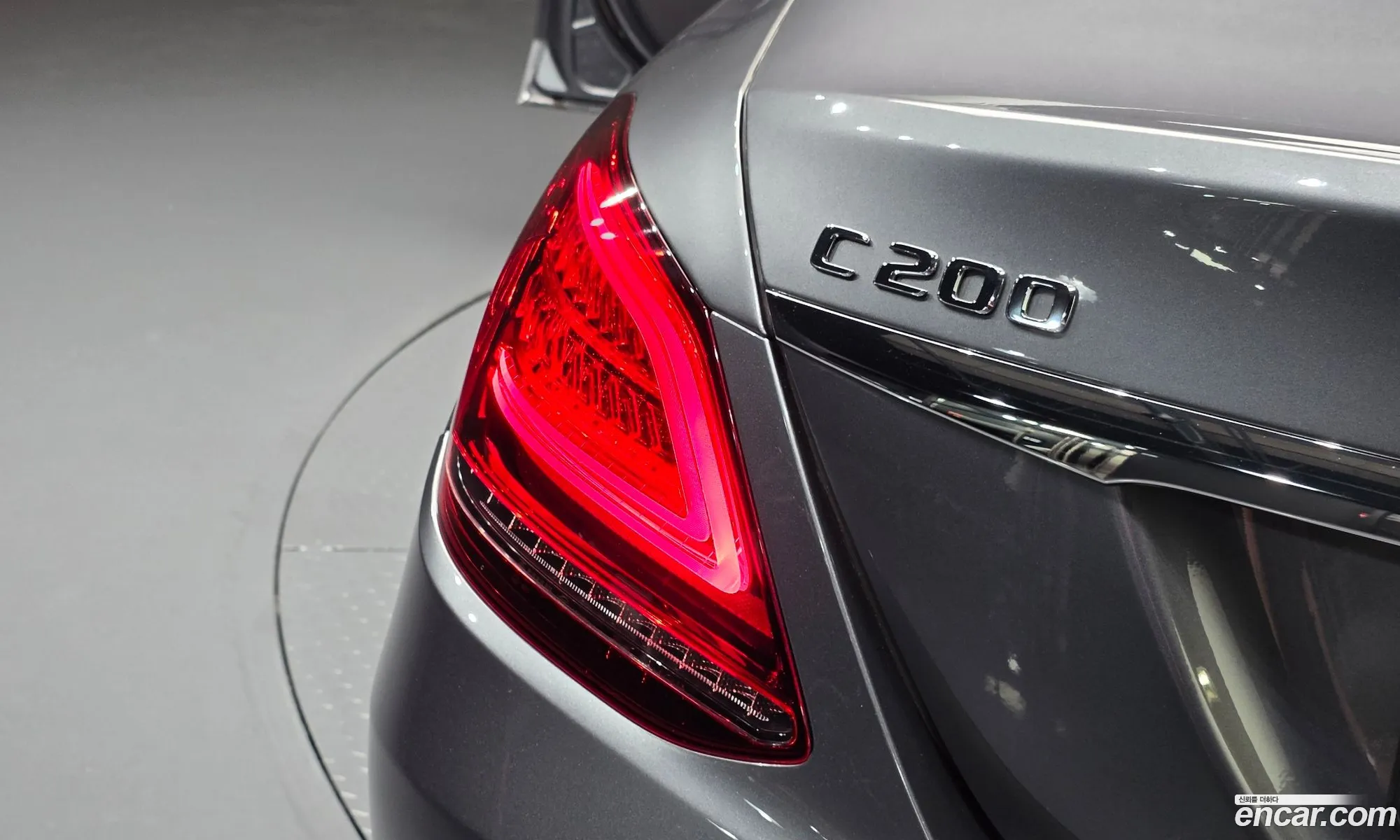 Mercedes-Benz C-Class W205 2019 — 11