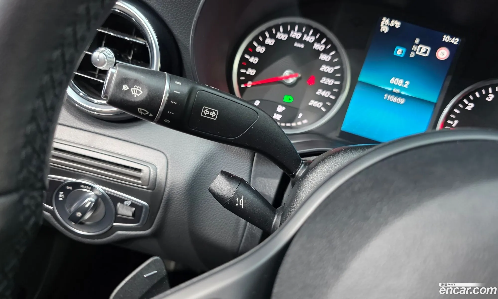 Mercedes-Benz C-Class W205 2019 — 21