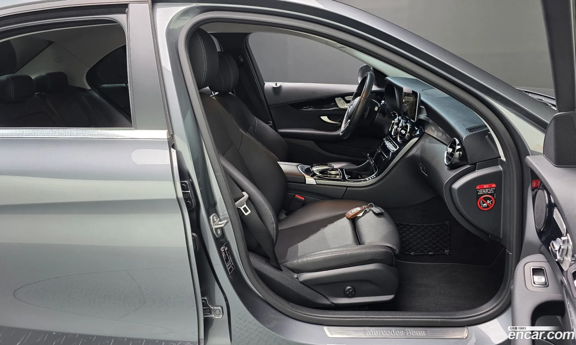 Mercedes-Benz C-Class W205 2019 — 28