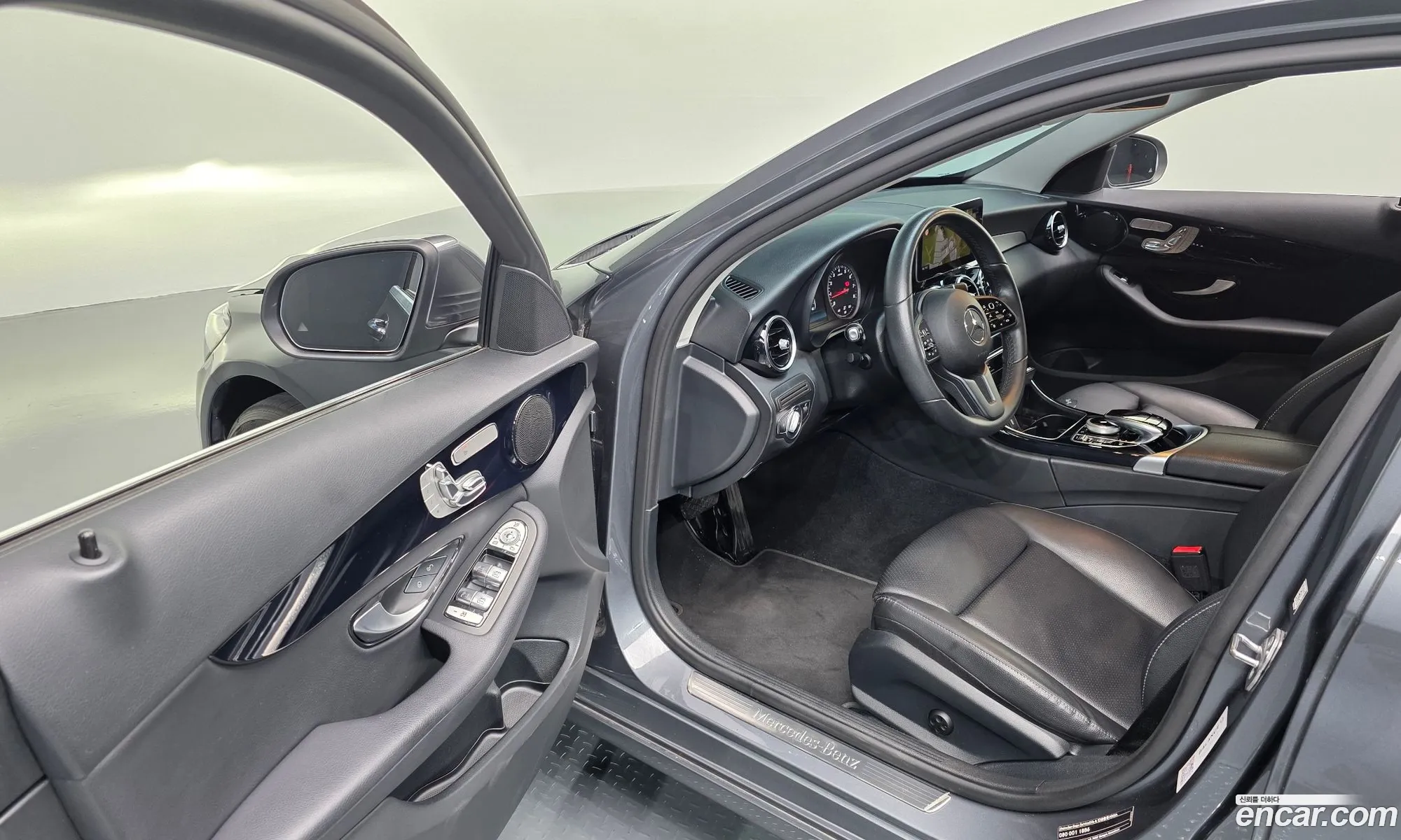Mercedes-Benz C-Class W205 2019 — 14