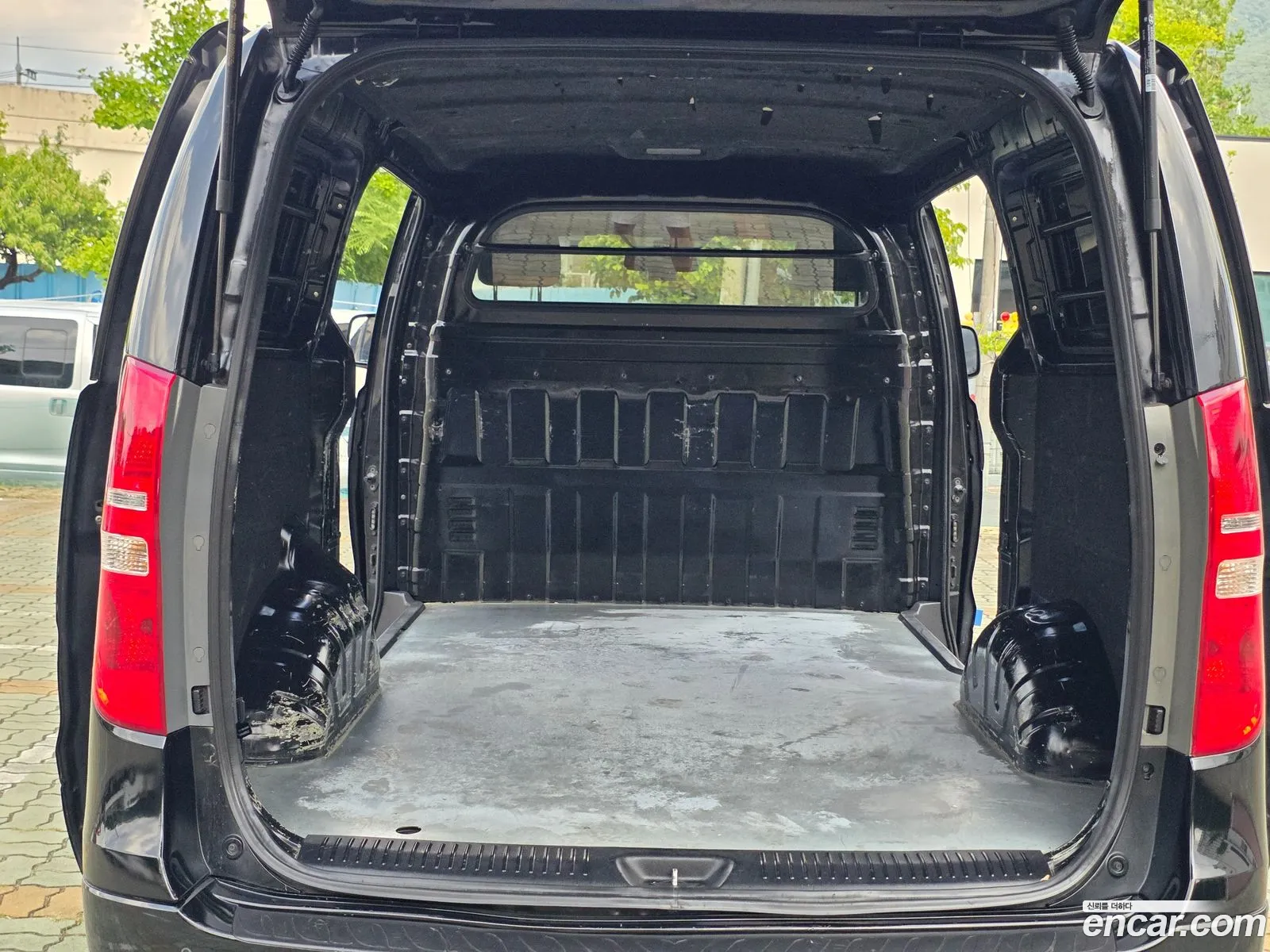 Hyundai Grand Starex 2019 — 3