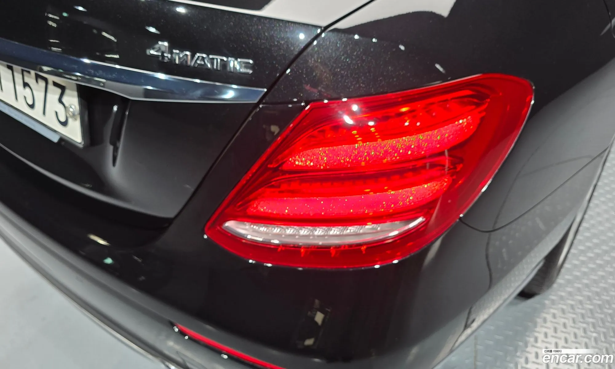Mercedes-Benz E-Class W213 2019 WDDZF0FB3KA693549 — 2