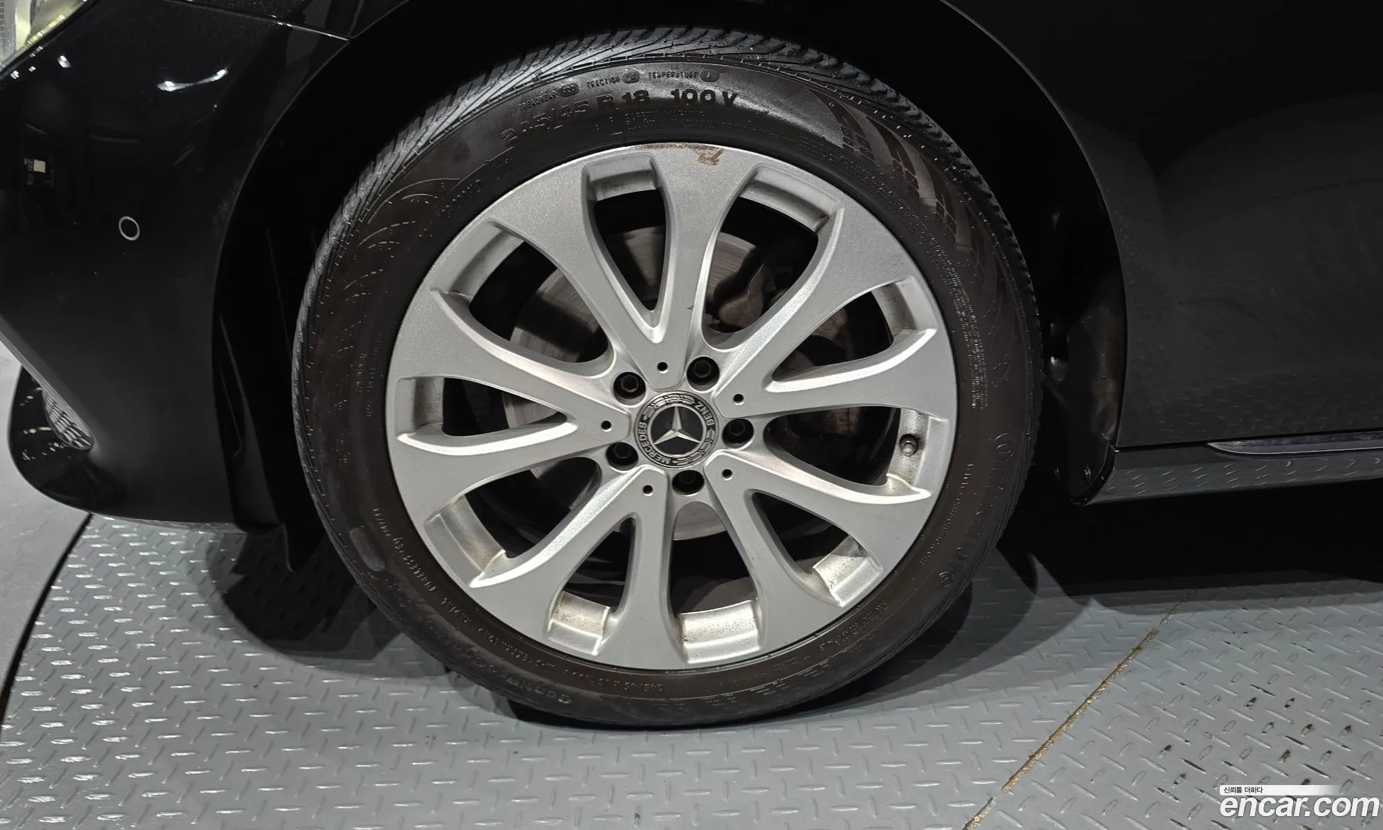 Mercedes-Benz E-Class W213 2019 WDDZF0FB3KA693549 — 5