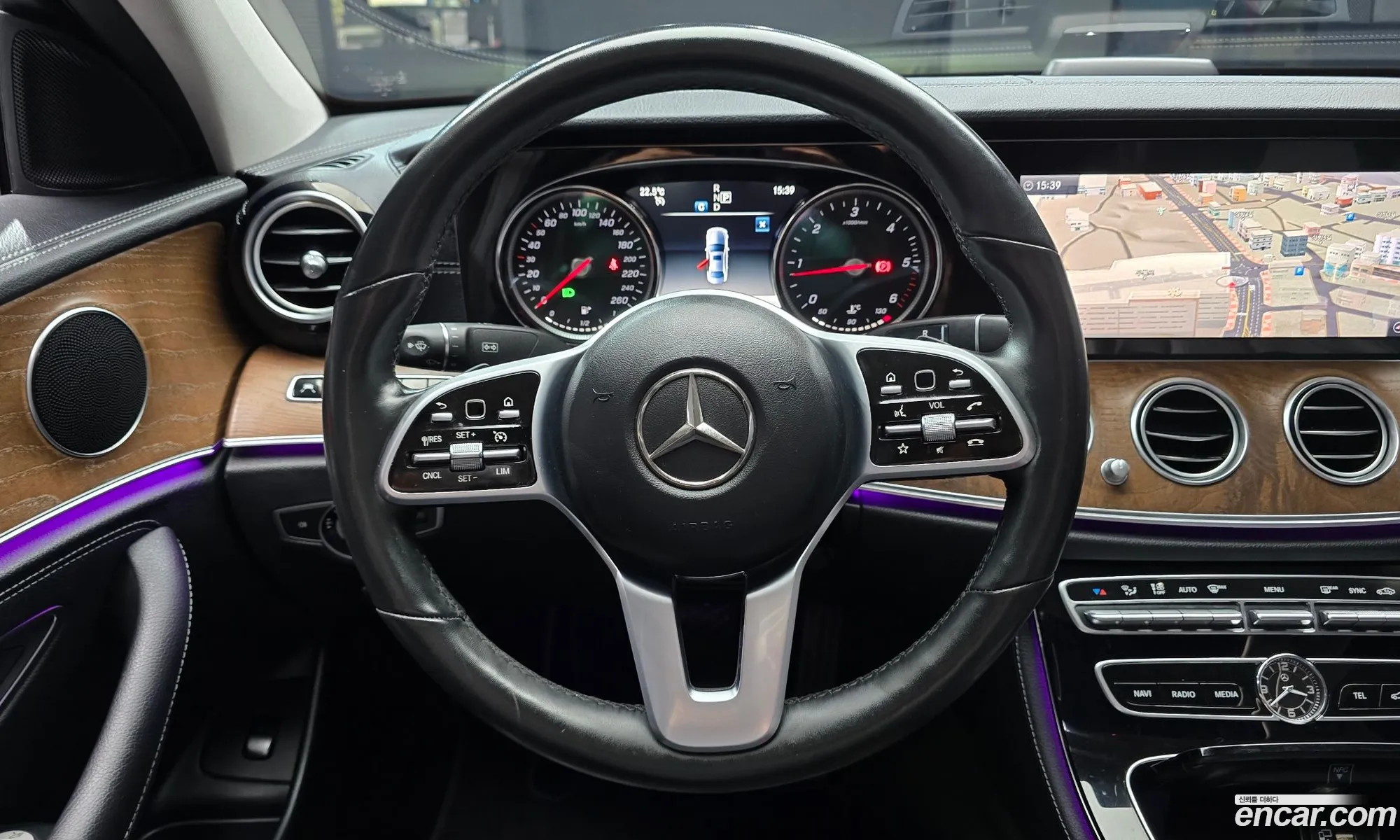 Mercedes-Benz E-Class W213 2019 WDDZF0FB3KA693549 — 20