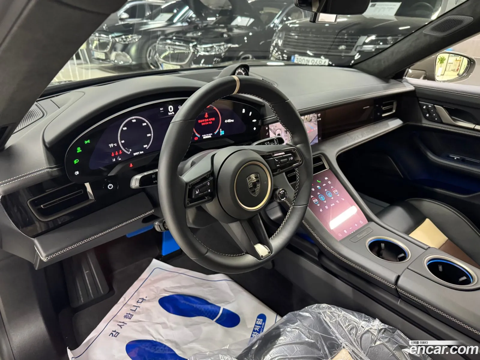 Porsche Taycan 2025 — 7