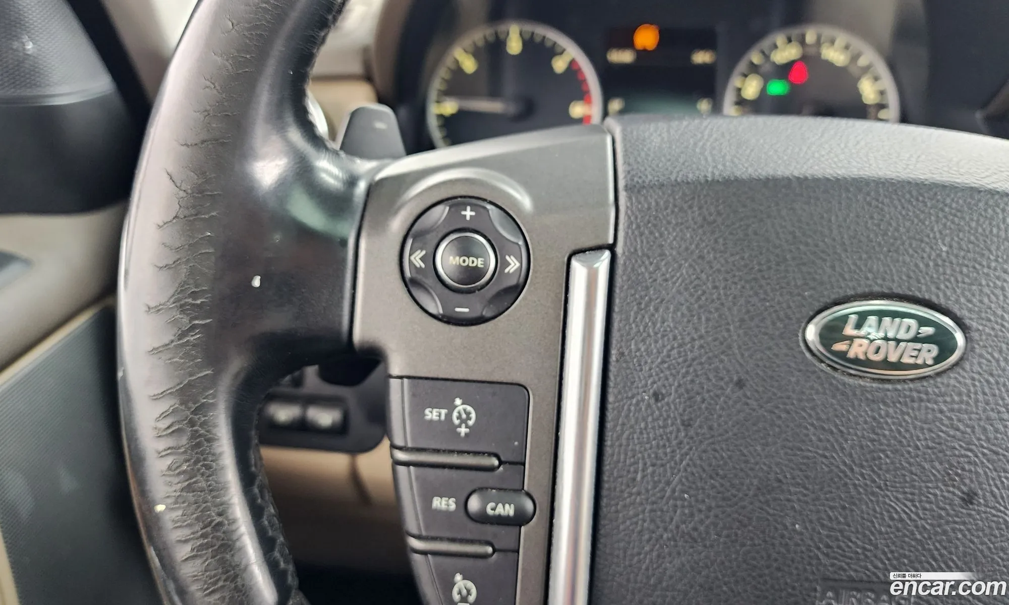 Land Rover Discovery 4 2014 SALLAAAG6EA713340 — 2
