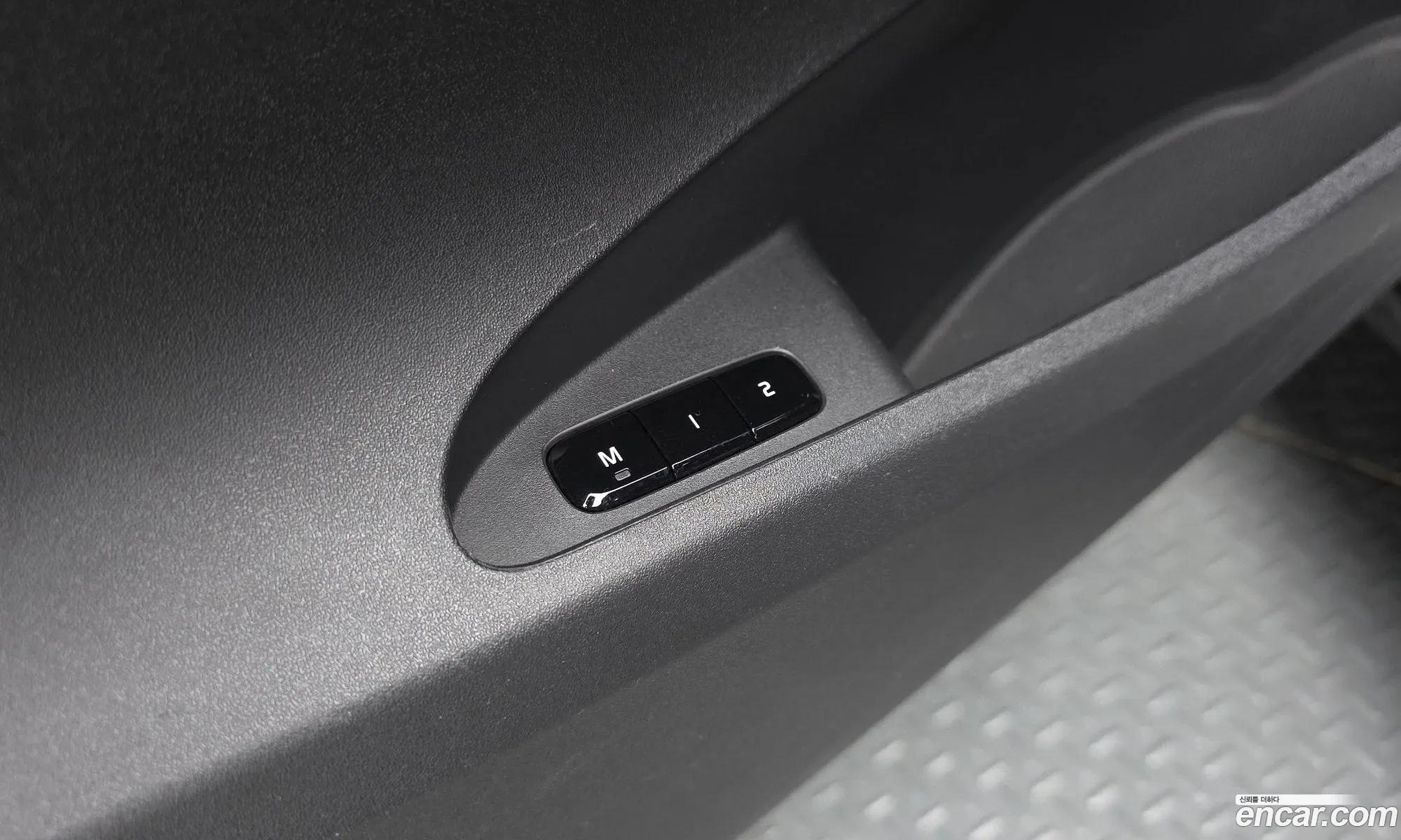 Polestar Polestar 2 2022 — 28
