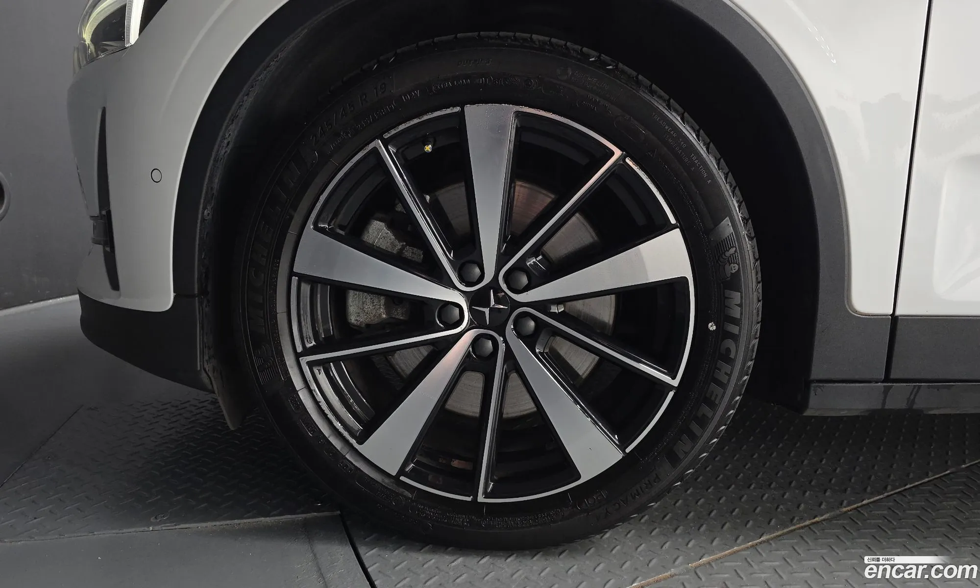 Polestar Polestar 2 2022 — 27
