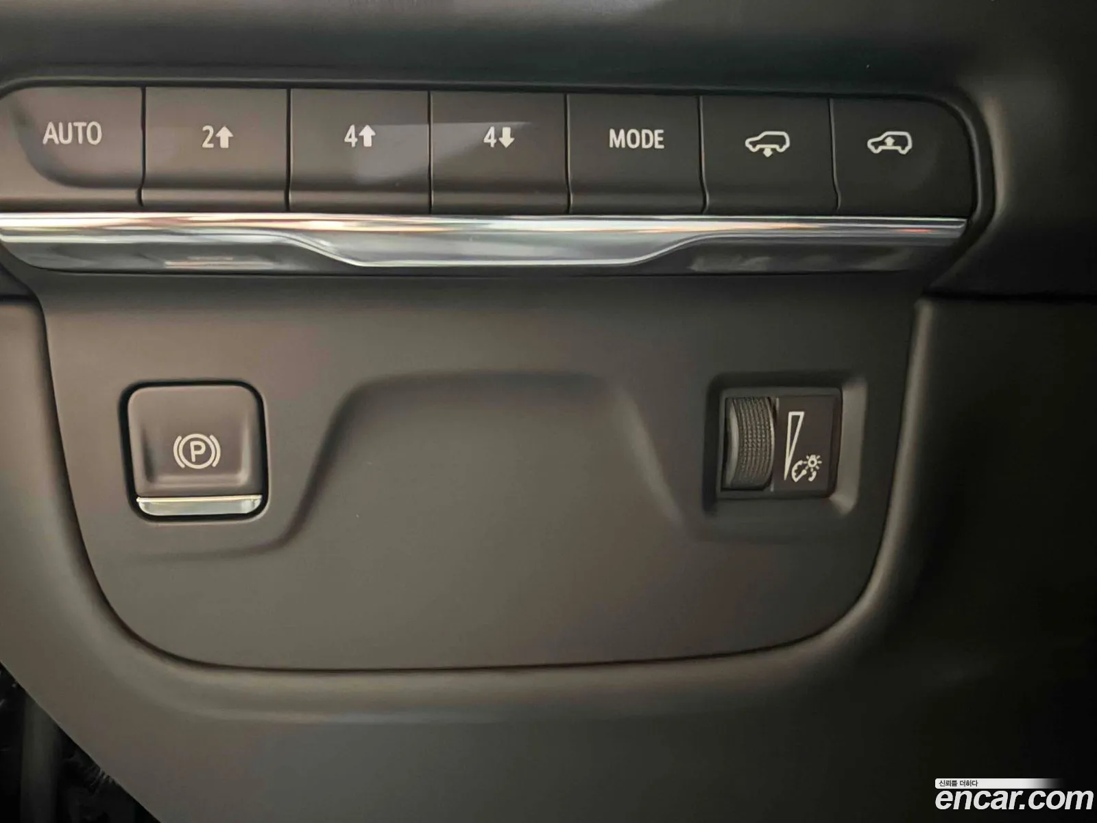 Cadillac Escalade 2025 — 15