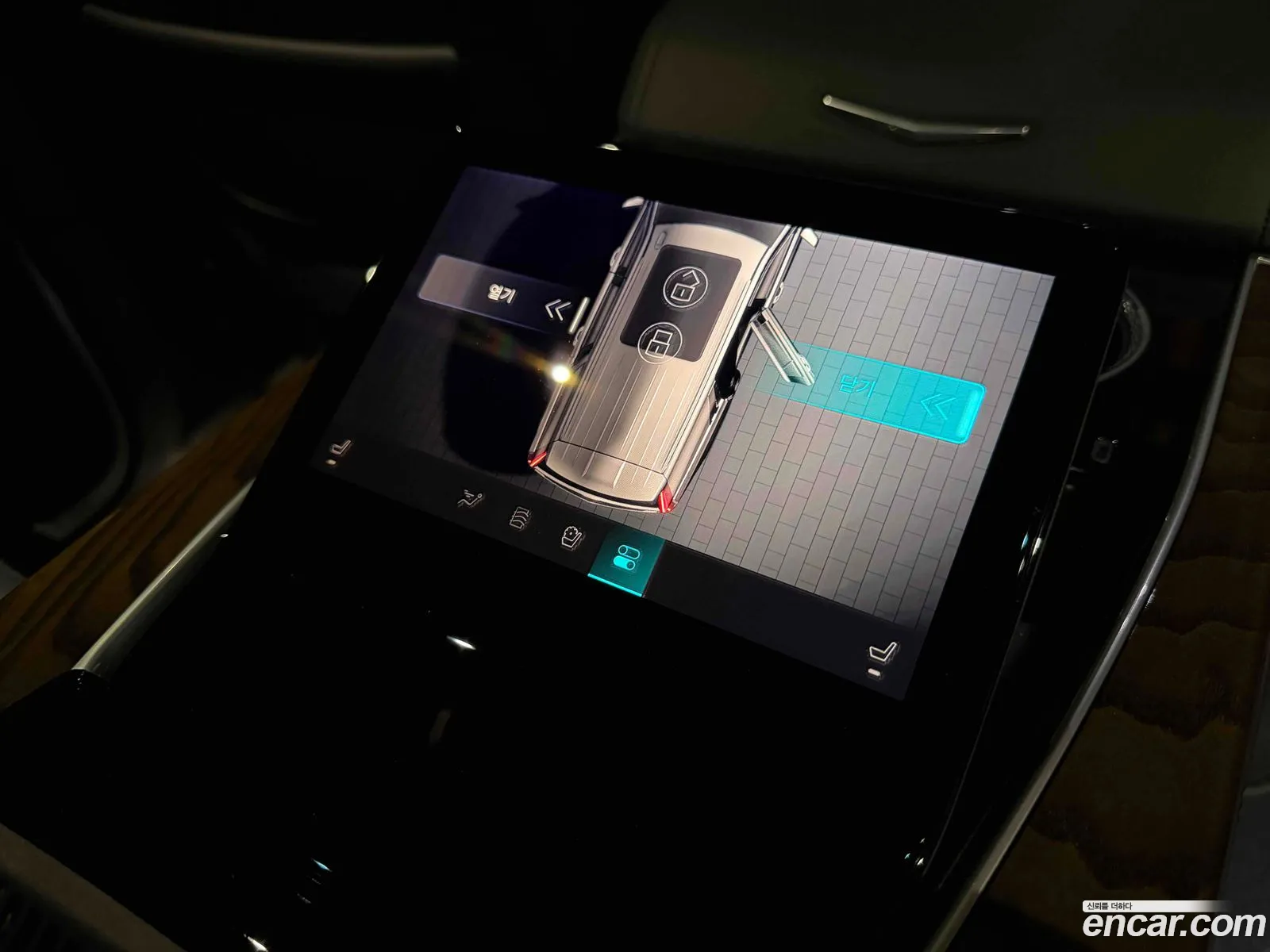 Cadillac Escalade 2025 — 11
