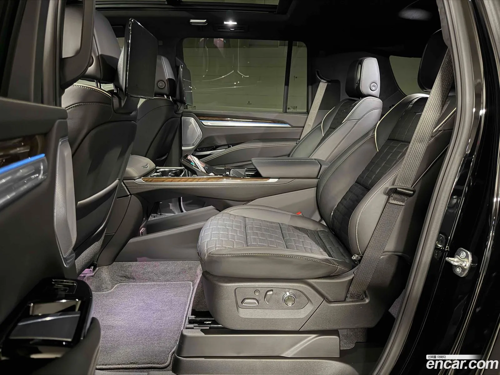 Cadillac Escalade 2025 — 3