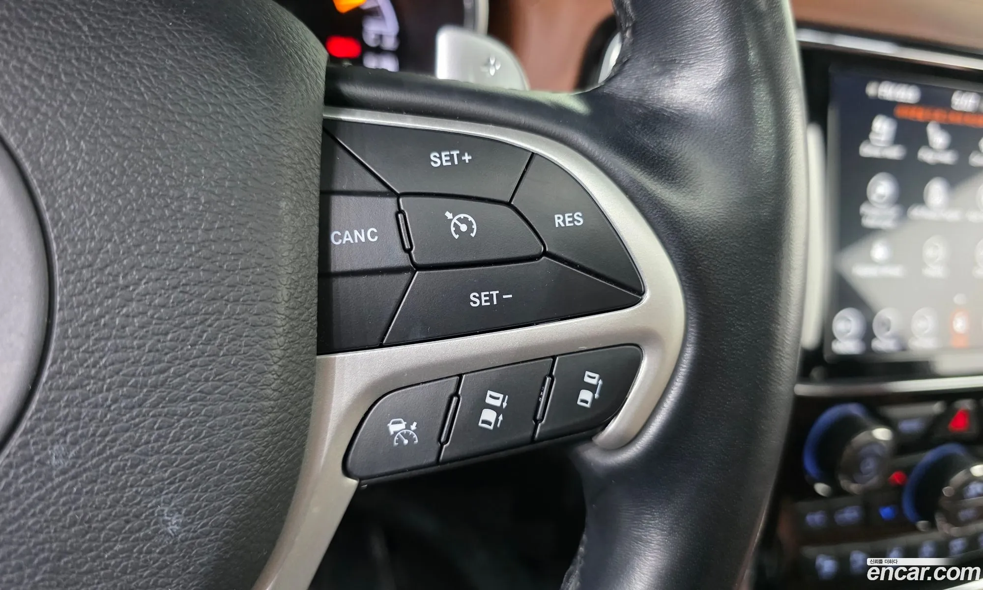 Jeep Grand Cherokee 2021 — 27