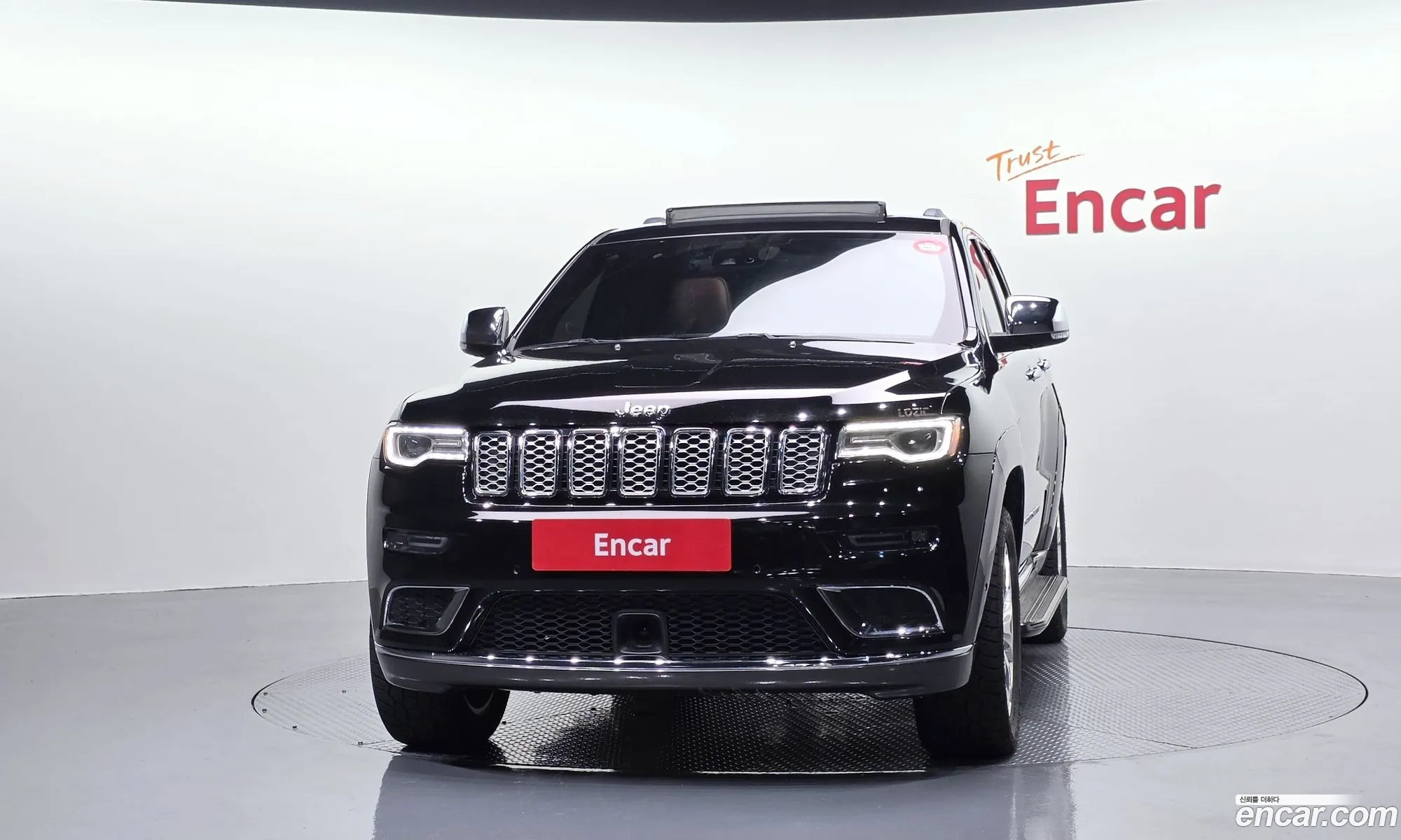Jeep Grand Cherokee 2021 — 2
