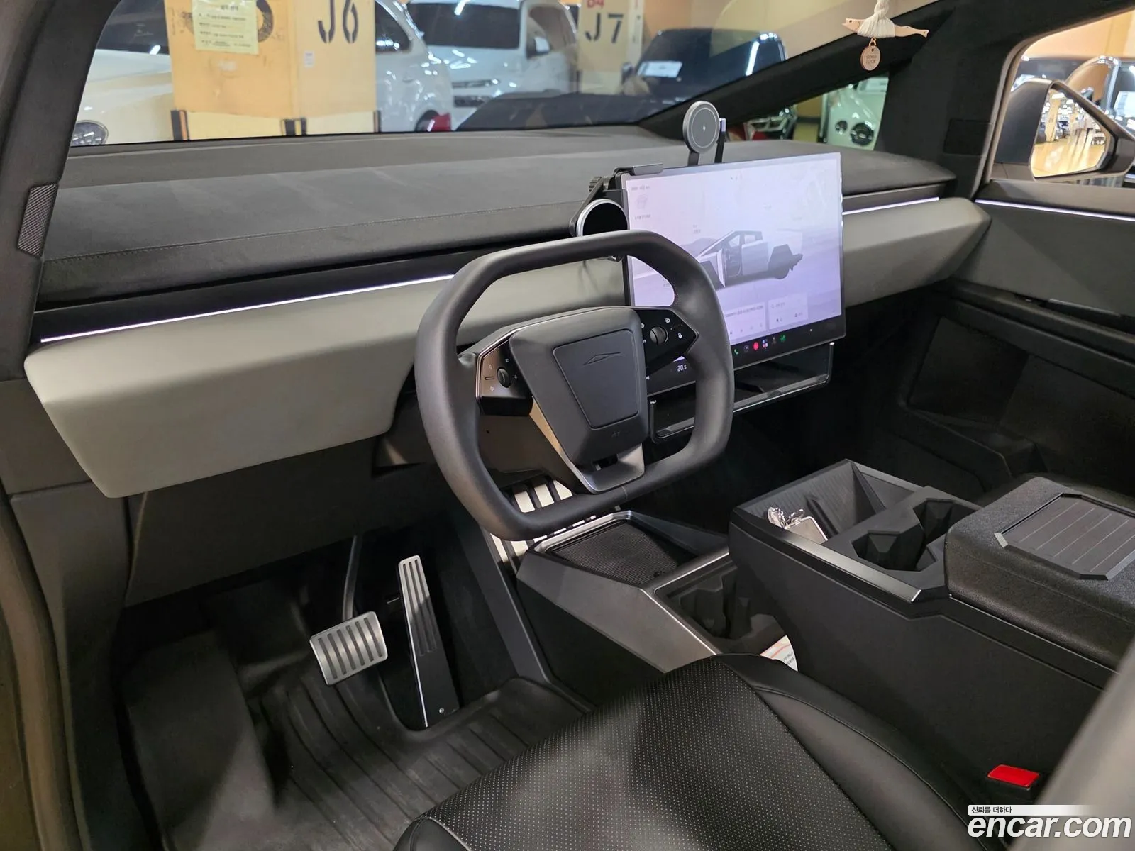 Tesla Cybertruck