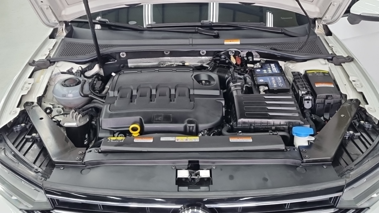 Volkswagen Passat GT 2021 — 2