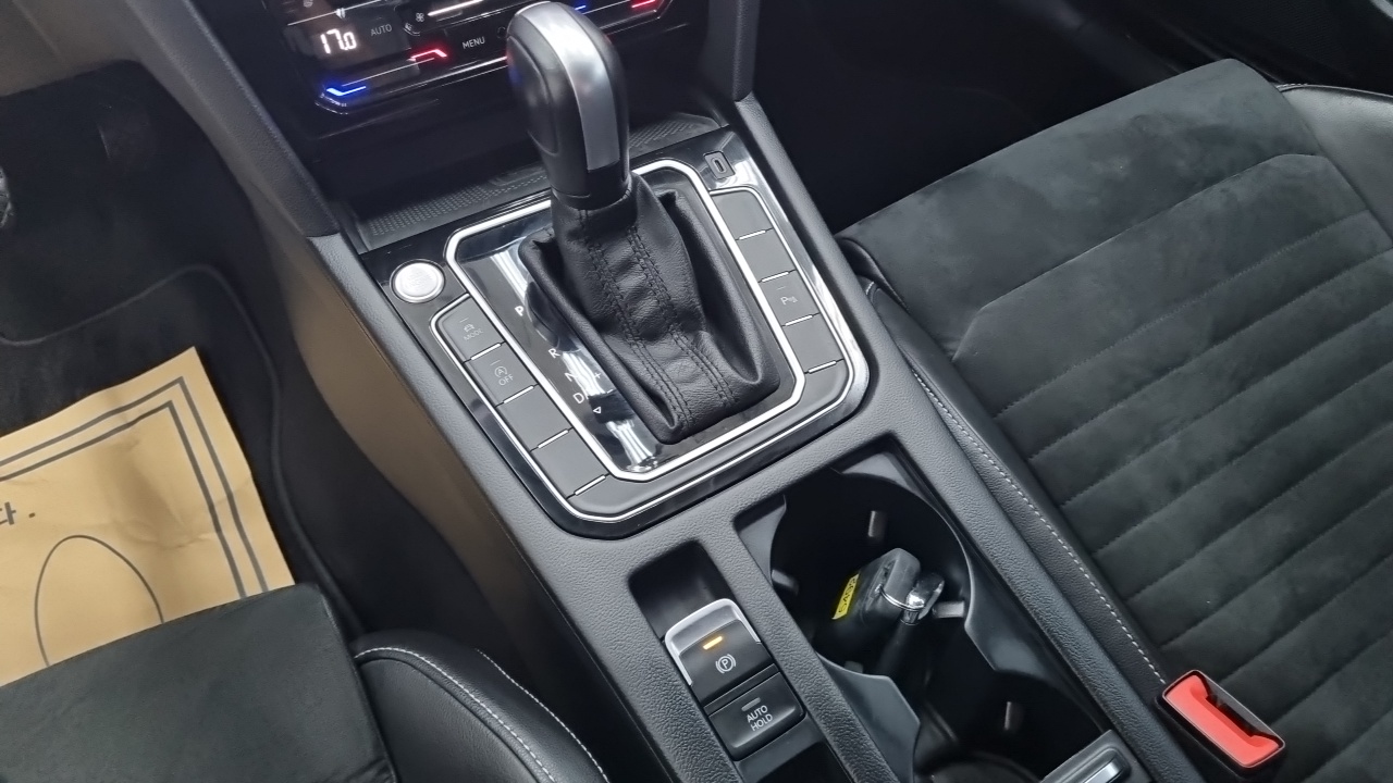 Volkswagen Passat GT 2021 — 9