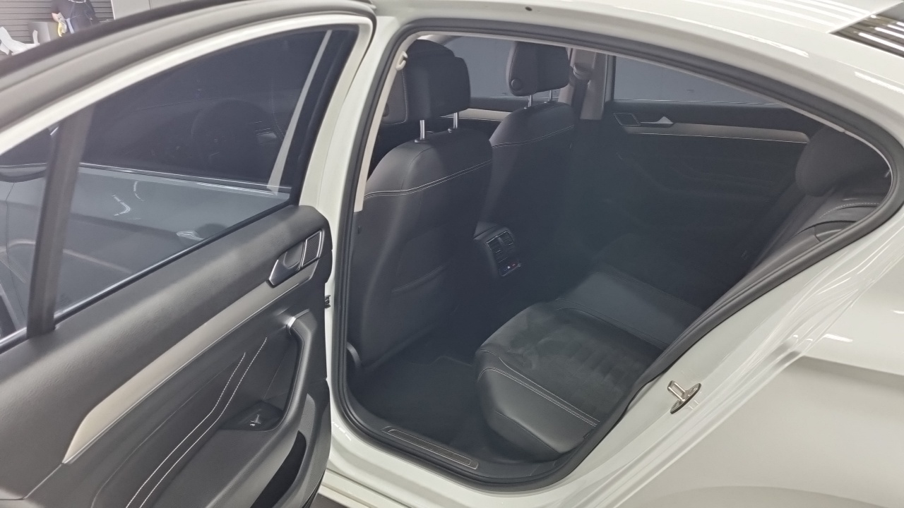 Volkswagen Passat GT 2021 — 7